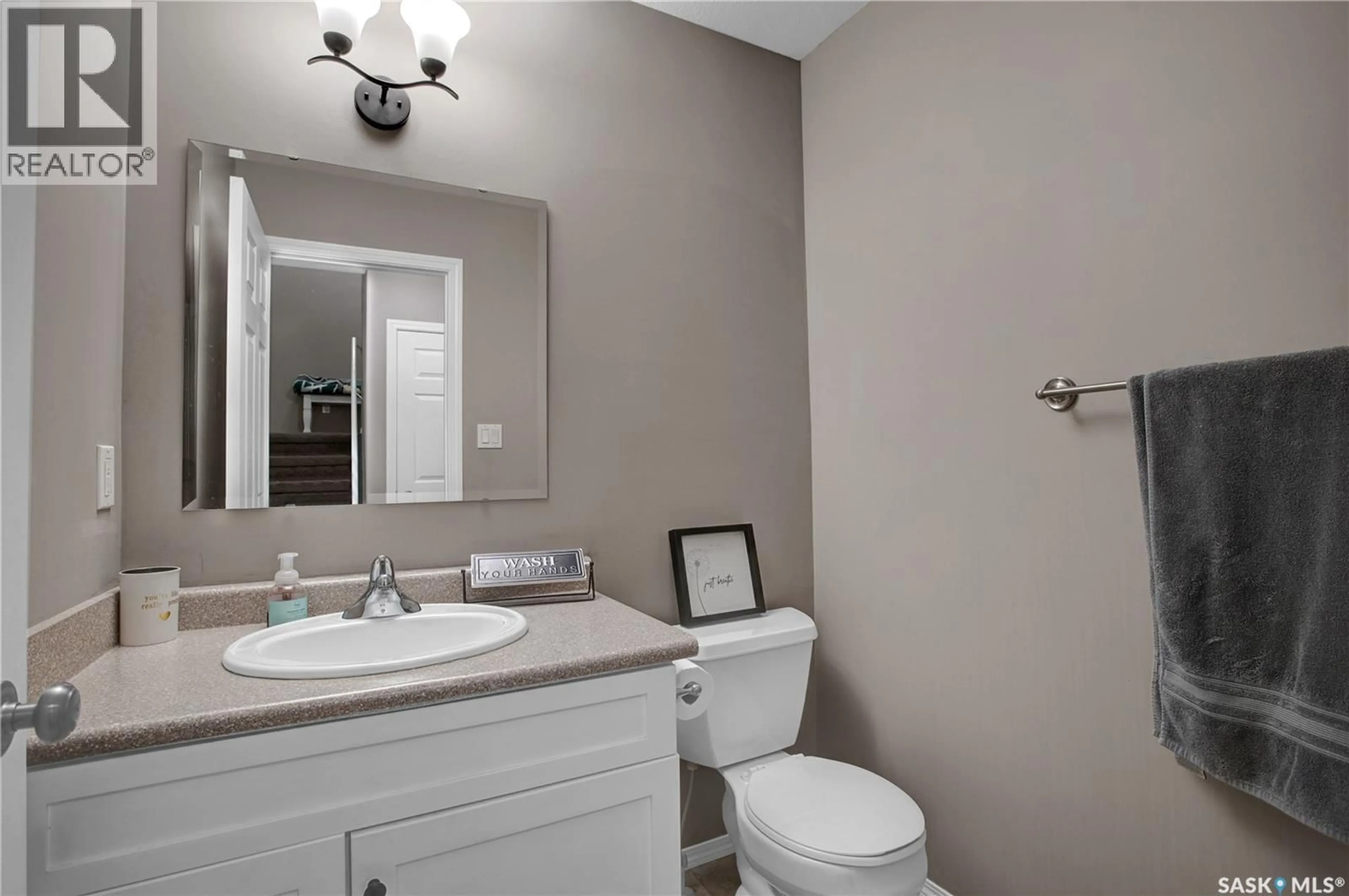 Standard bathroom, ceramic/tile floor for S - 701 6TH AVENUE, Warman Saskatchewan S0K4S0