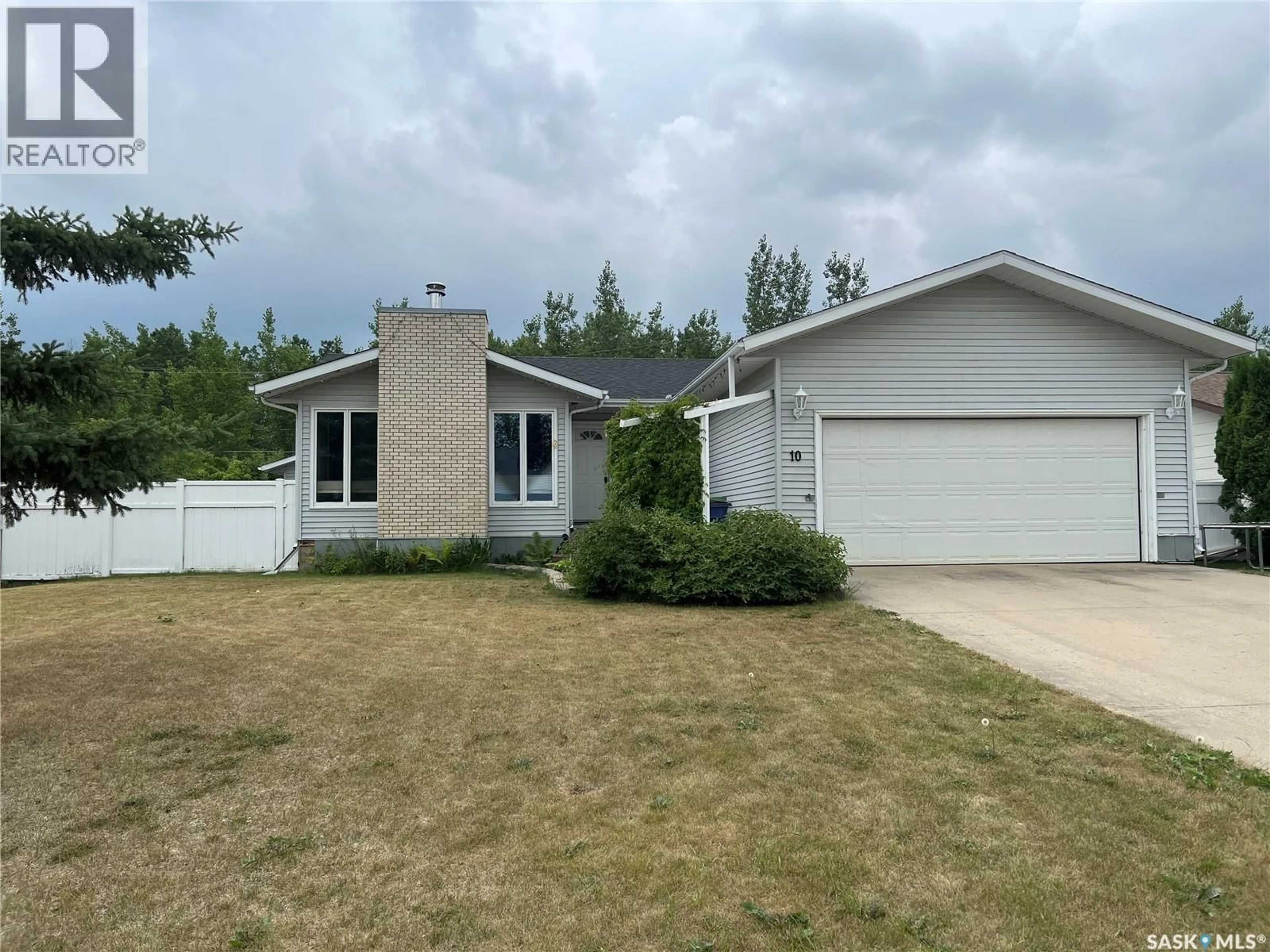 Home with vinyl exterior material, street for 10 BIRCH STREET, Porcupine Plain Saskatchewan S0E1H0