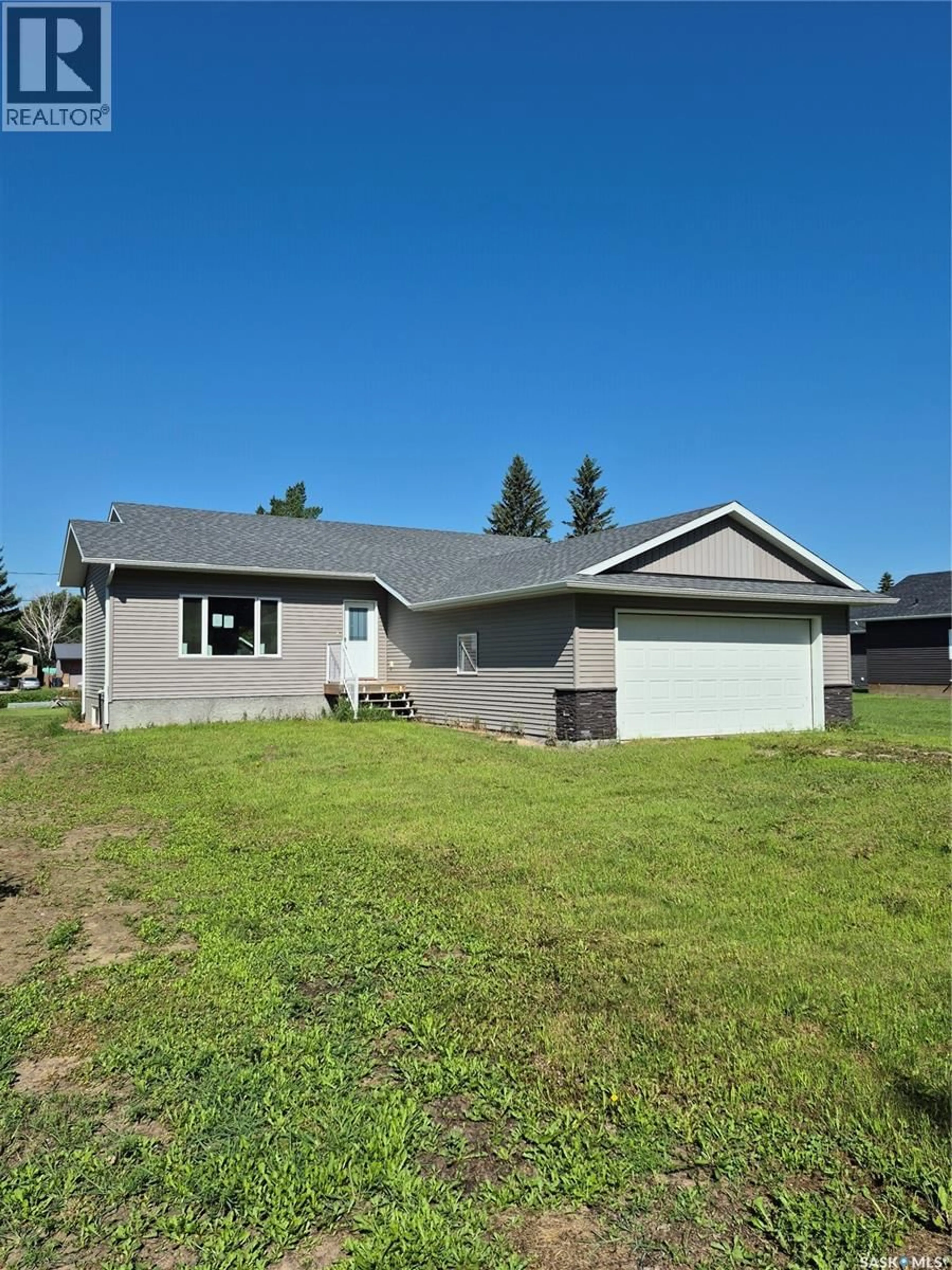Home with vinyl exterior material, street for 620 LUNN STREET, Asquith Saskatchewan S0K0J0