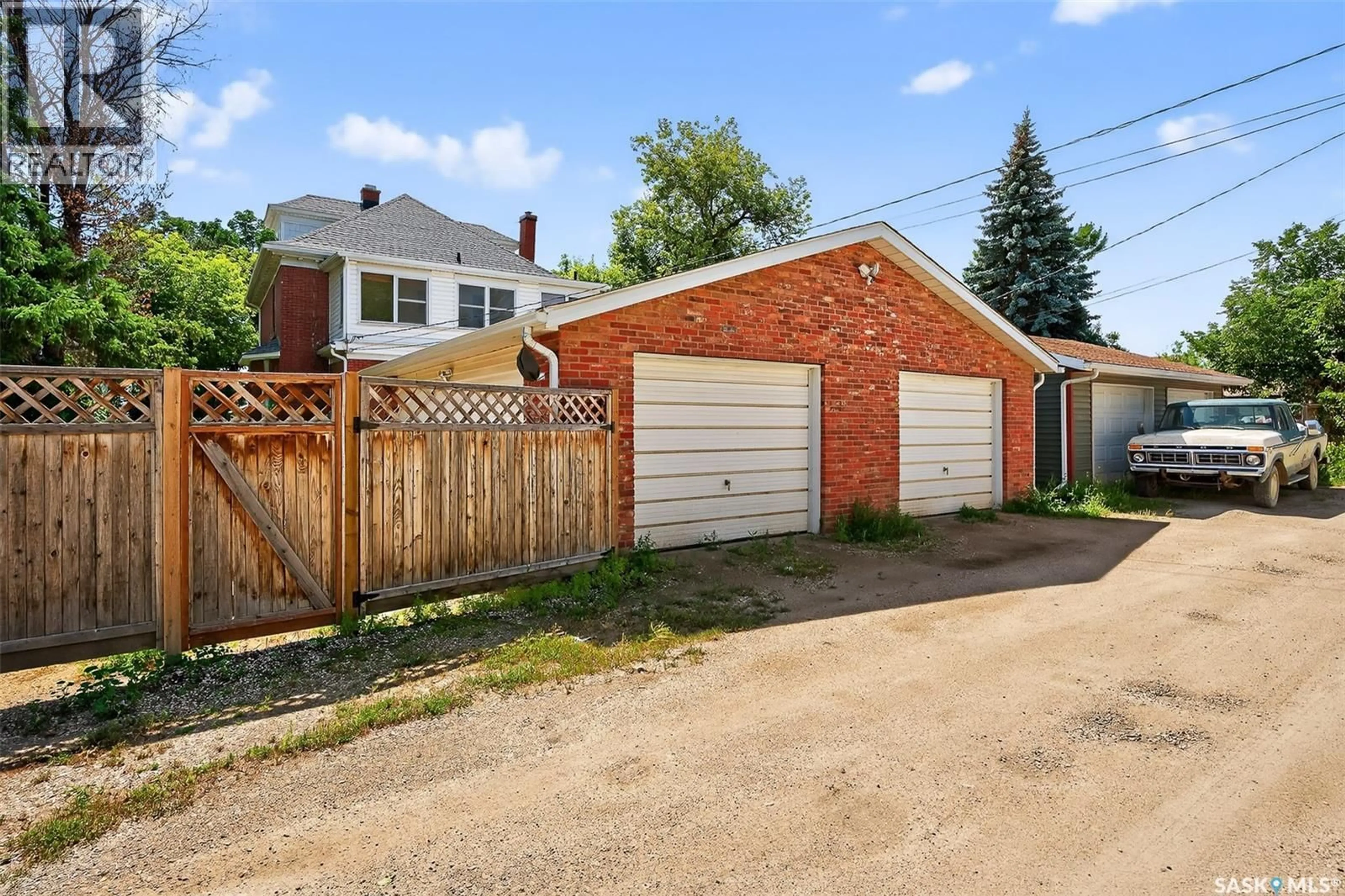 Unknown for 438 OMINICA STREET, Moose Jaw Saskatchewan S6H1X8