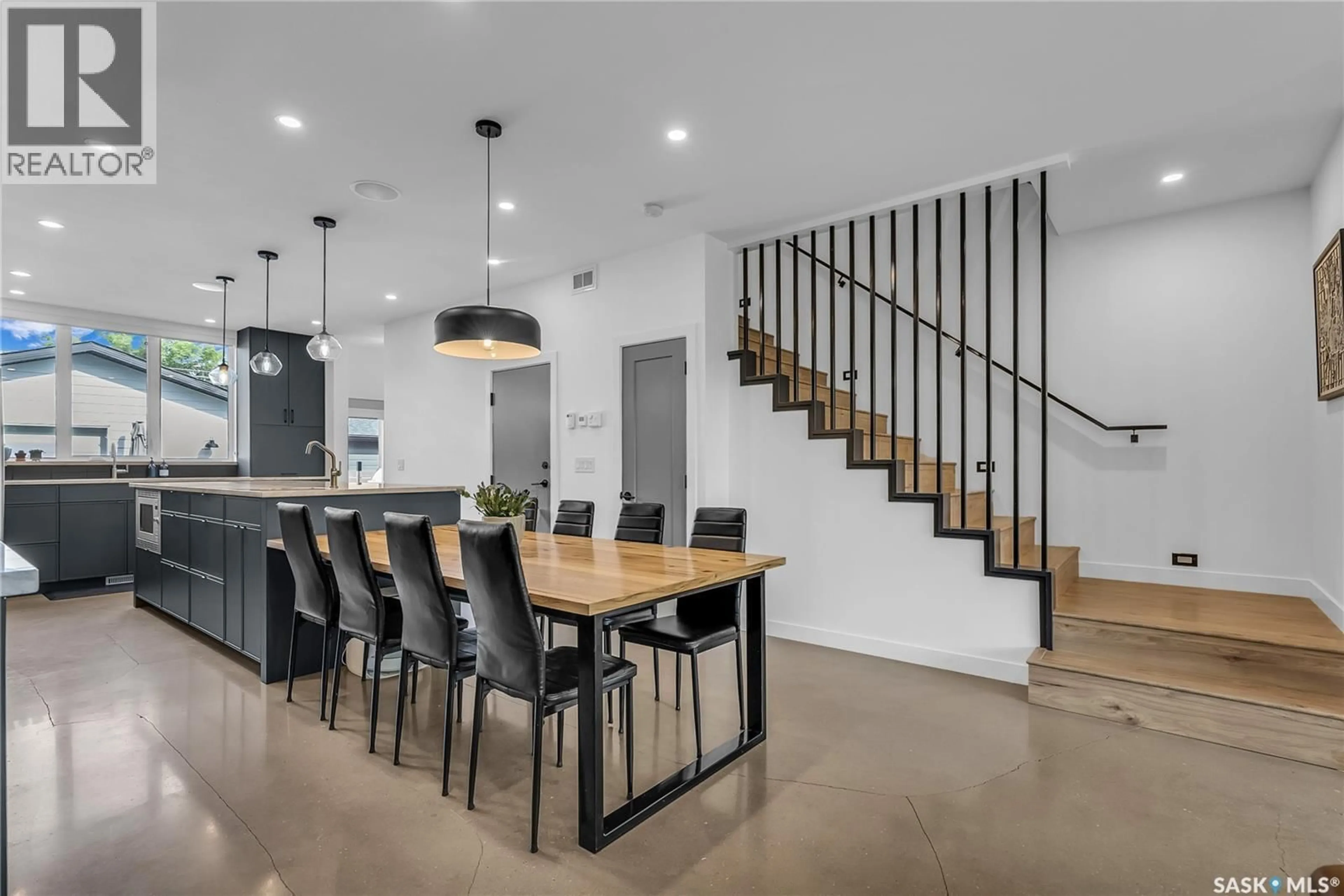 Open concept kitchen, unknown for 1410 ALEXANDRA AVENUE, Saskatoon Saskatchewan S7K3B9