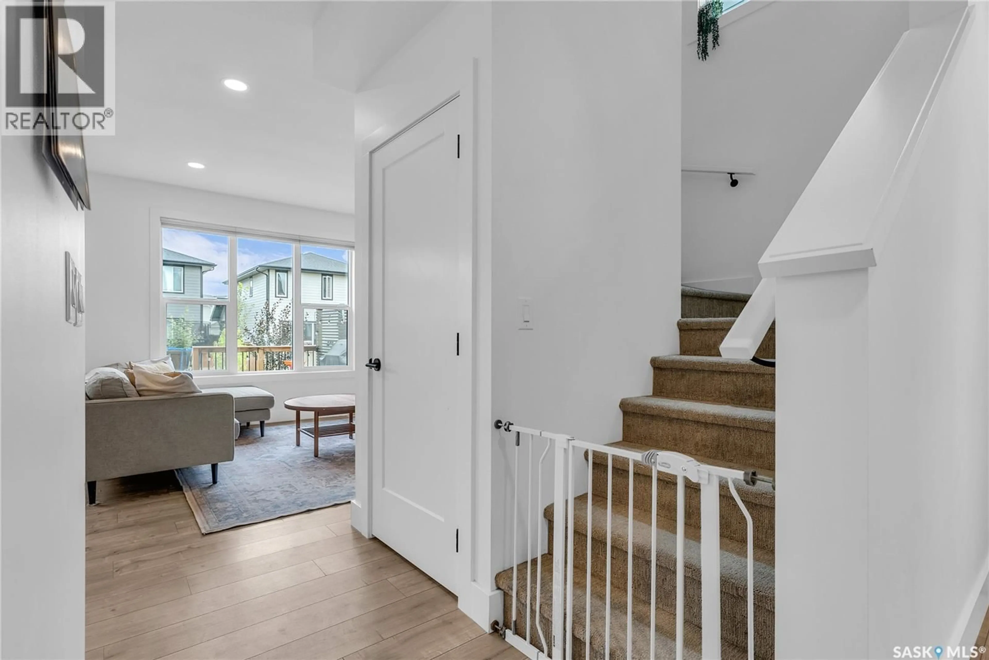 Indoor entryway for 328 OLSON LANE, Saskatoon Saskatchewan S7V0X6