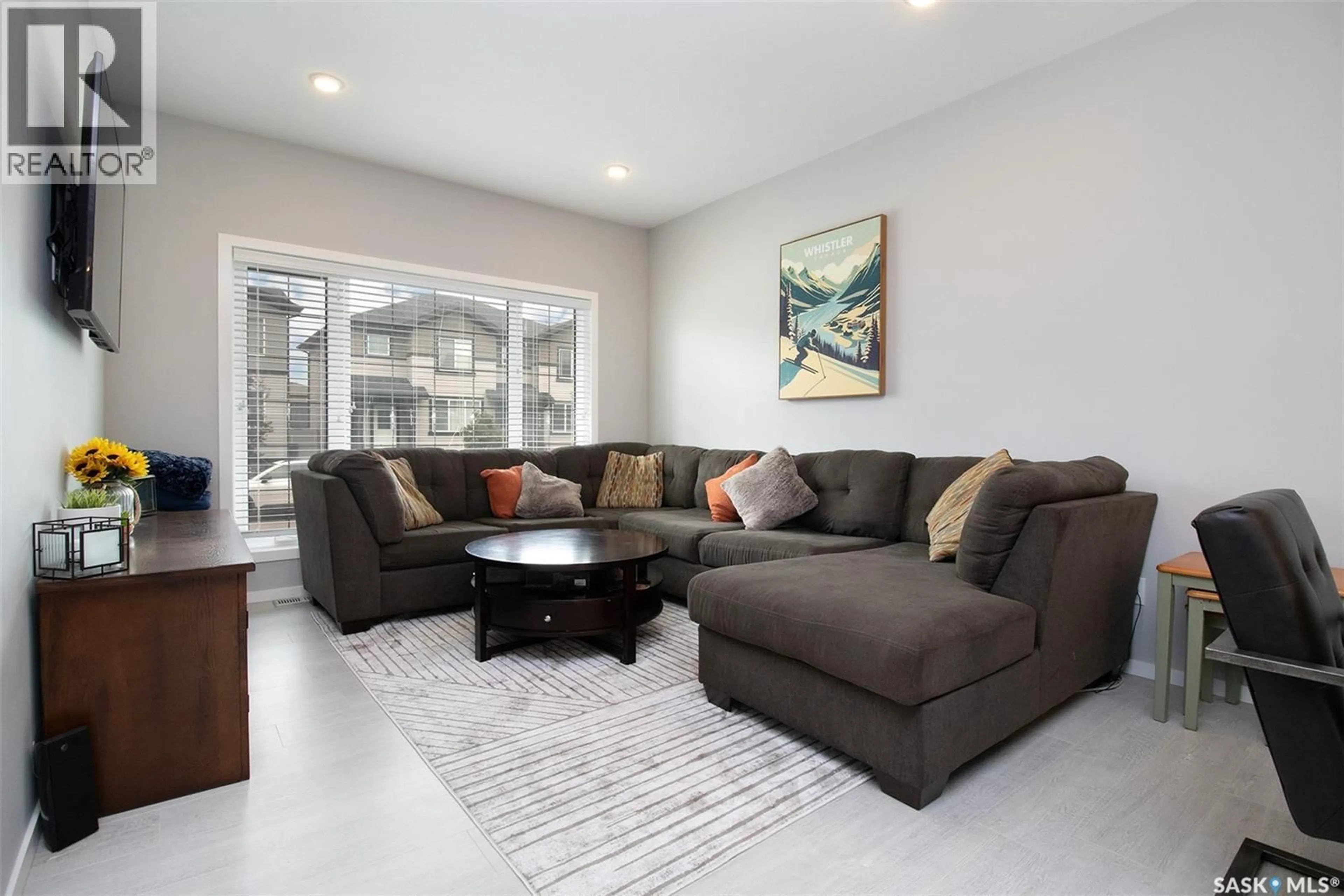 Living room with furniture, unknown for 5424 GREEN SILVERBERRY DRIVE, Regina Saskatchewan S4V3M4