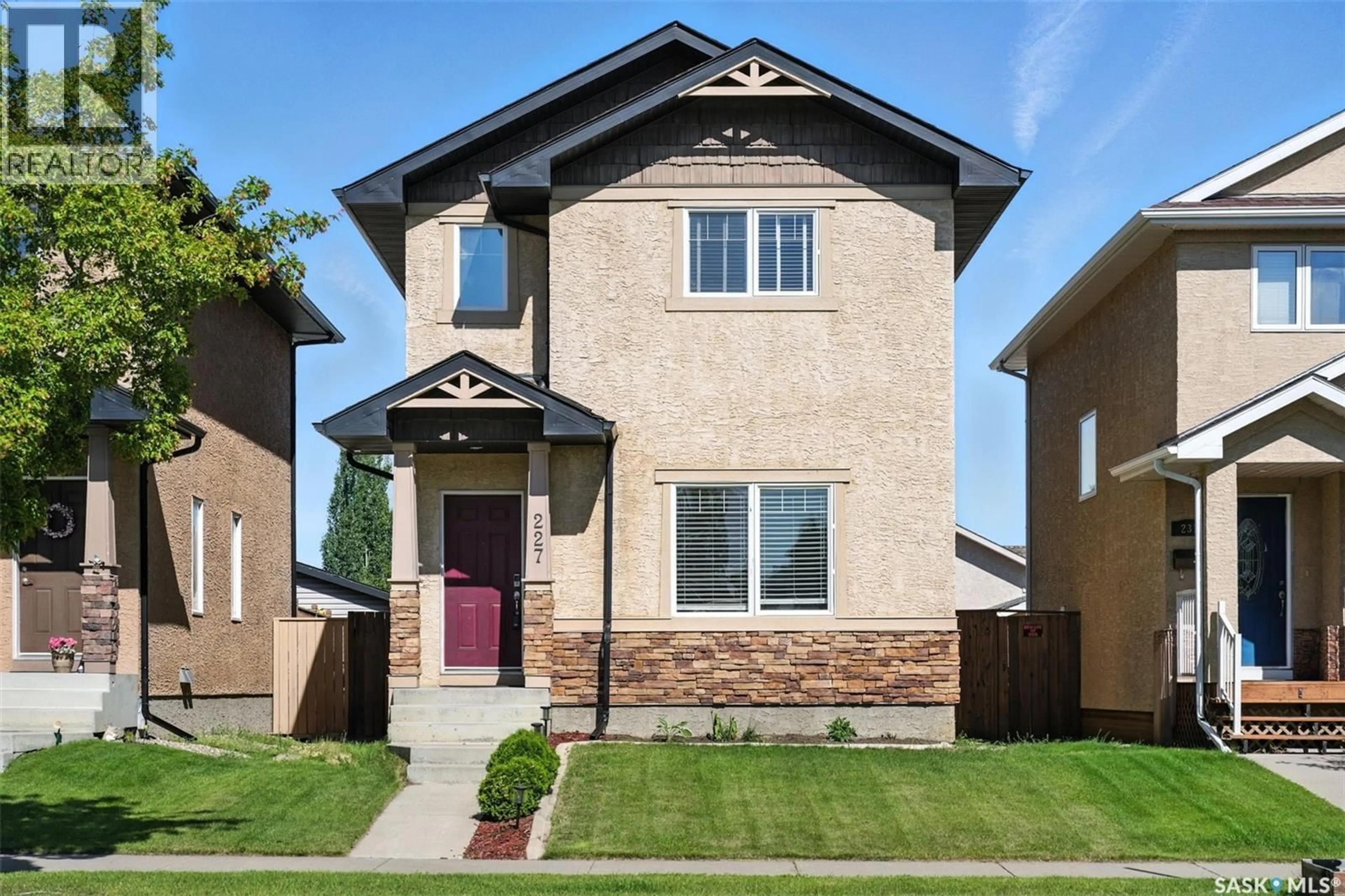 Home with brick exterior material, street for 227 GALLOWAY ROAD, Saskatoon Saskatchewan S7T0B2