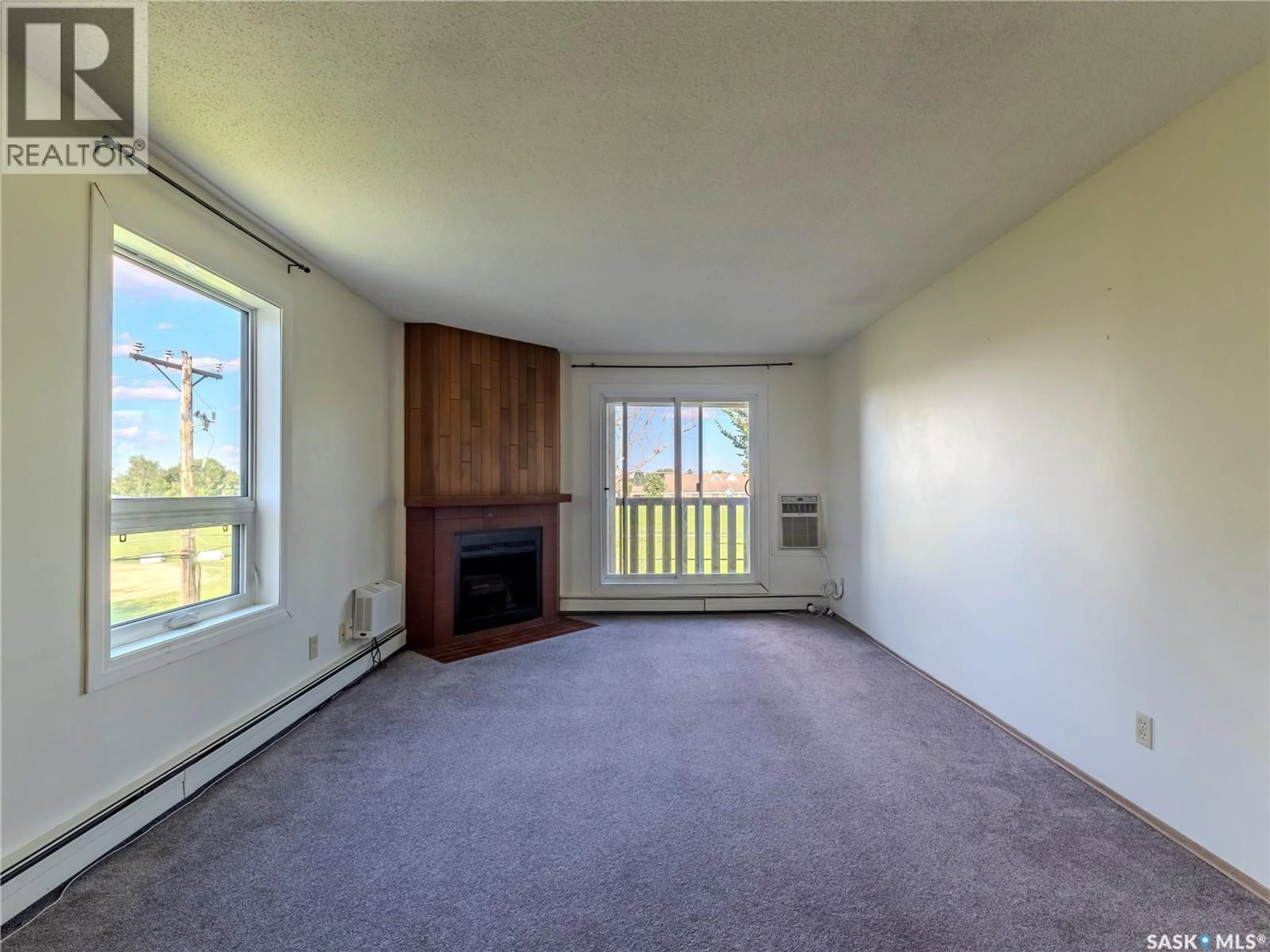 A pic of a room for 1637 425 115TH STREET, Saskatoon Saskatchewan S7H2E5
