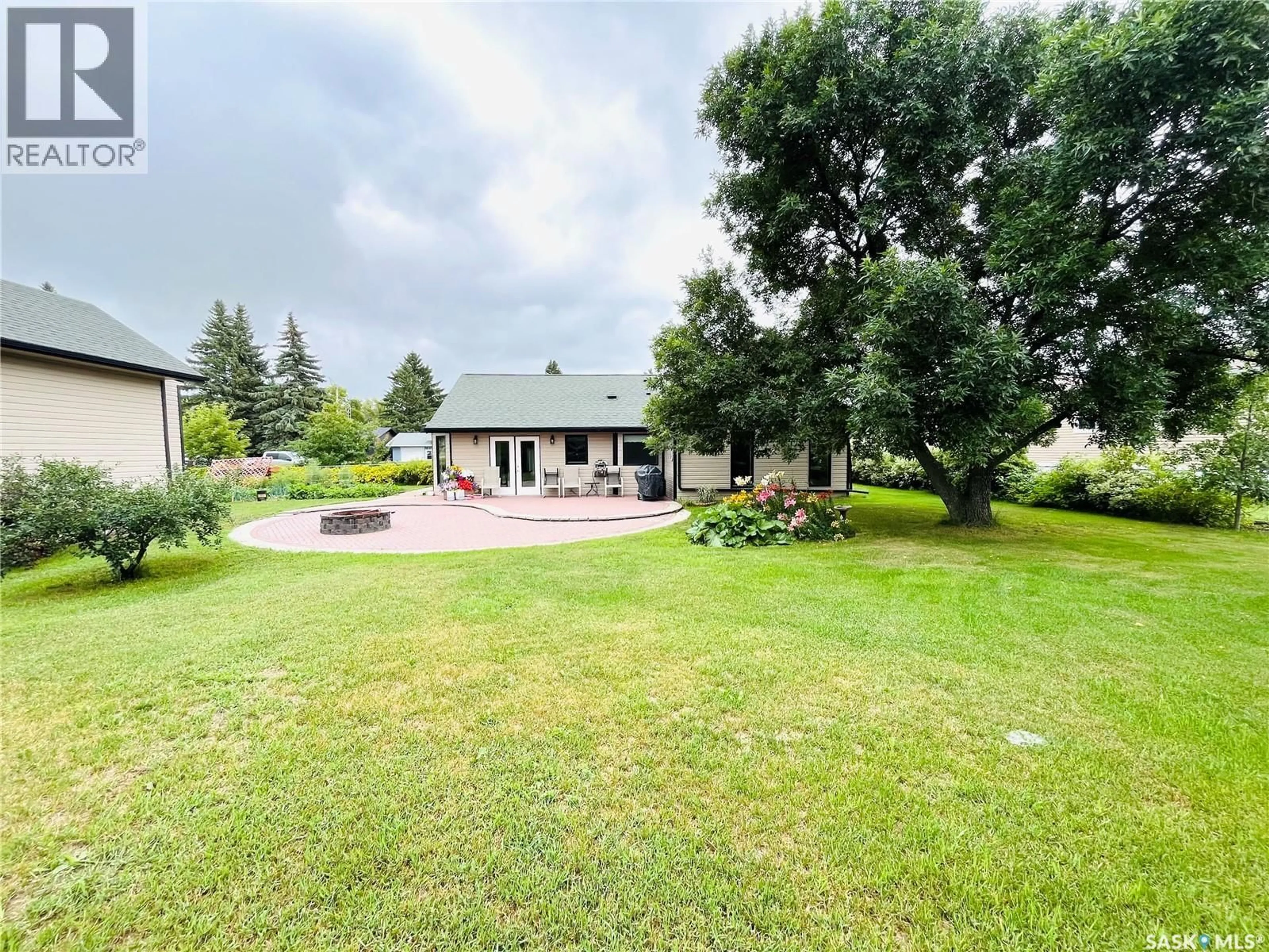 A pic from outside/outdoor area/front of a property/back of a property/a pic from drone, unknown for 106 STEPHEN STREET, Maryfield Saskatchewan S0G3K0