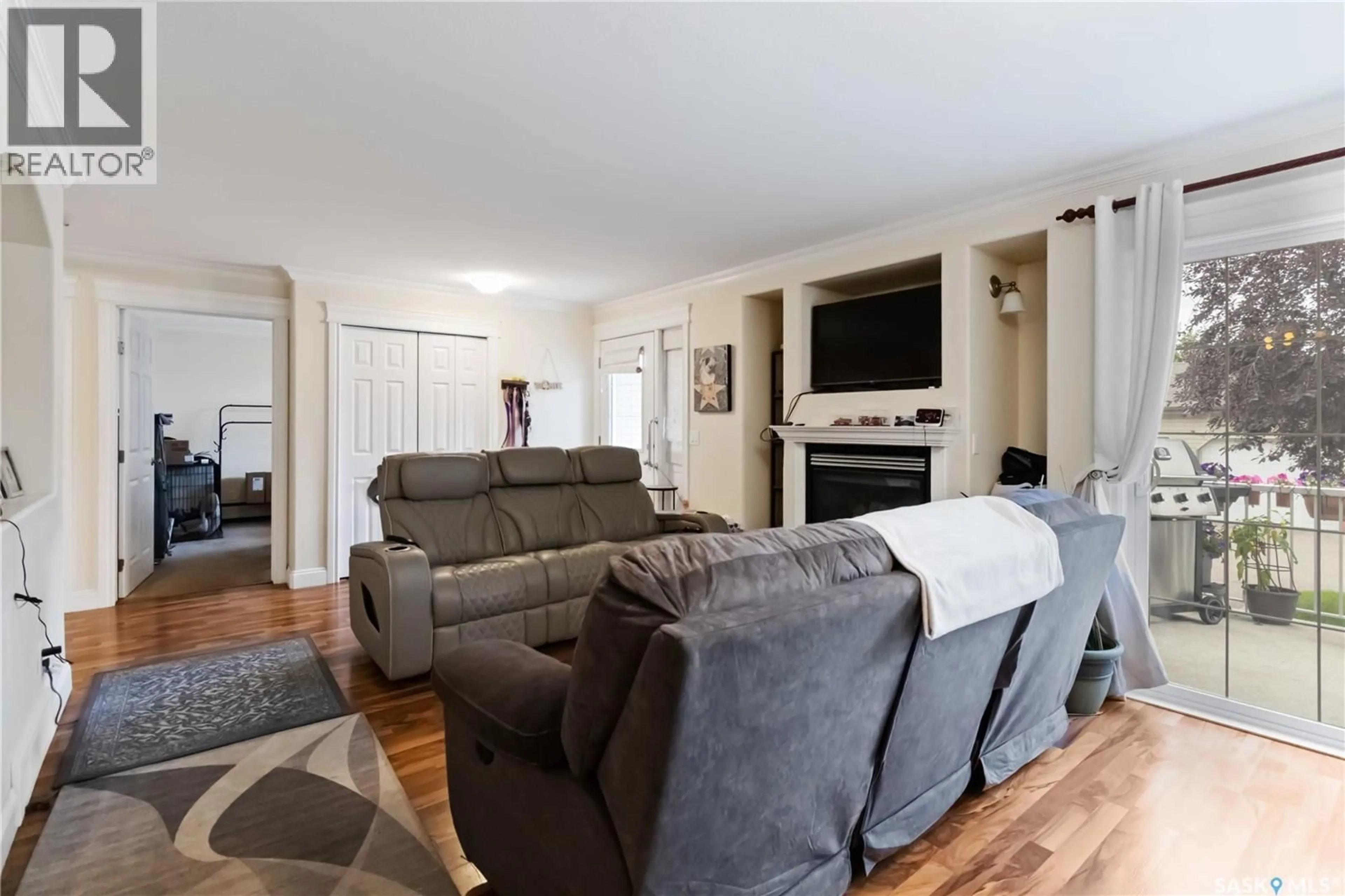 Living room with furniture, unknown for 410 - 128 STENSRUD ROAD, Saskatoon Saskatchewan S7W0B7