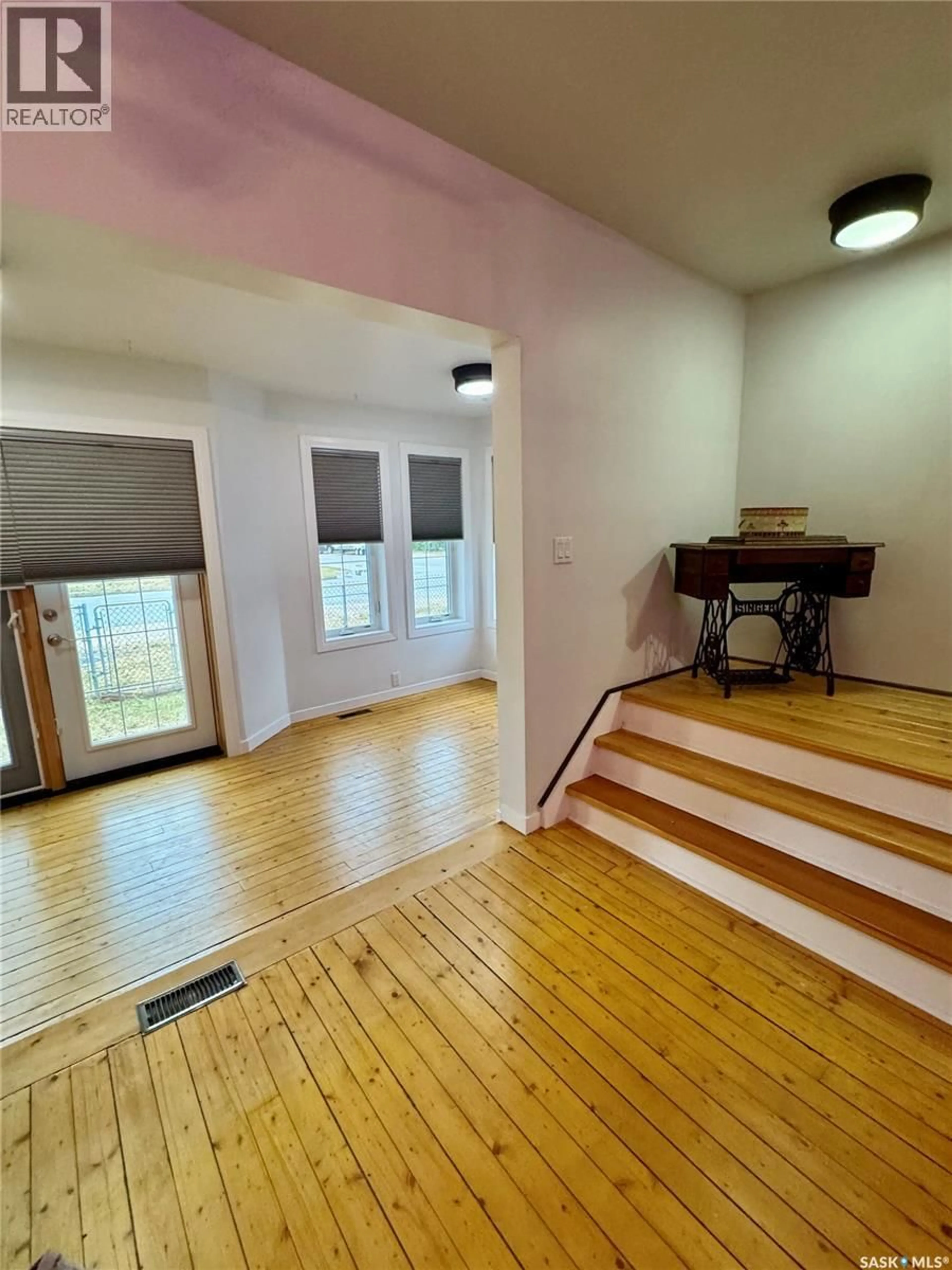 A pic of a room for 415 PRINCE STREET, Hudson Bay Saskatchewan S0E0Y0