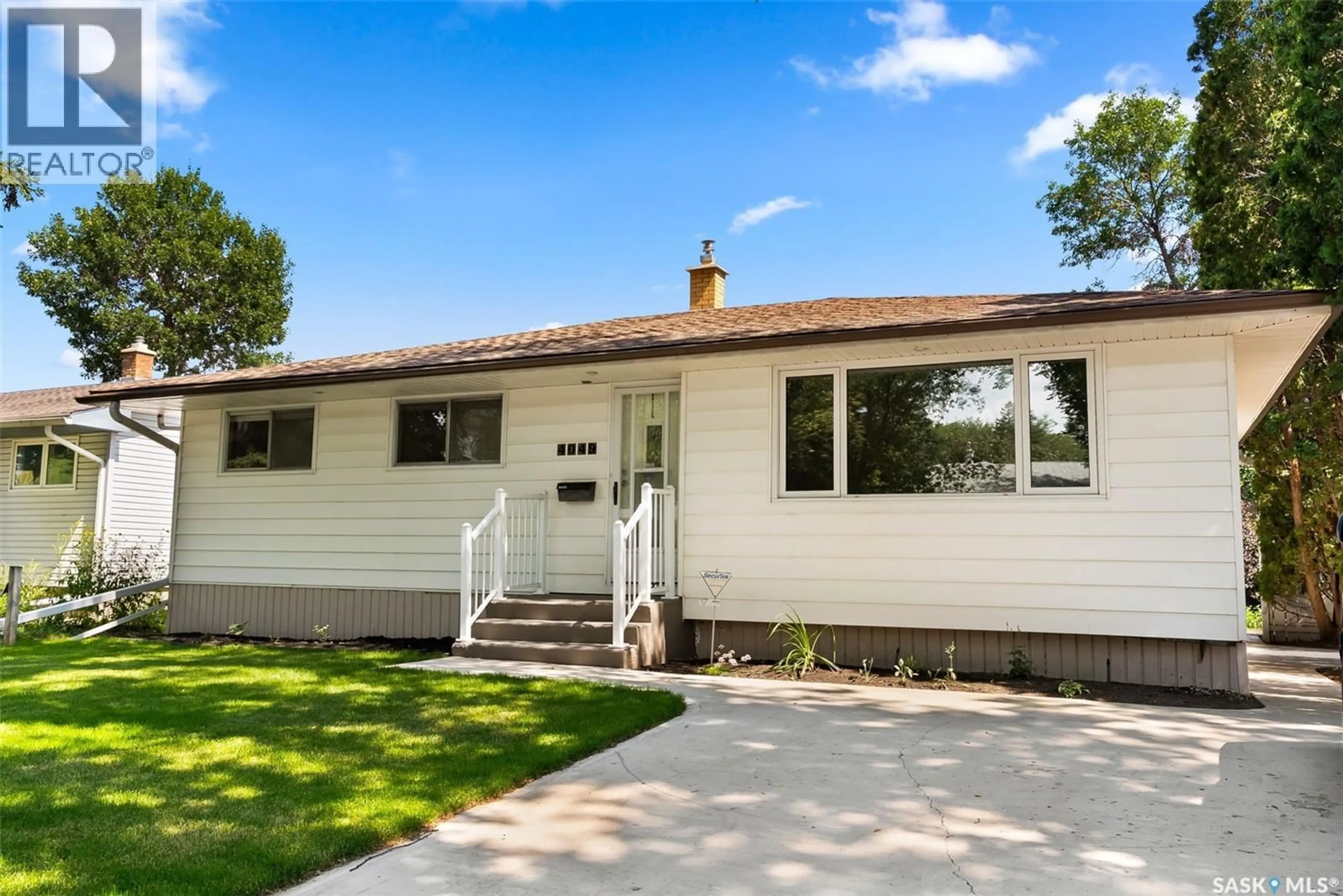 Home with vinyl exterior material, street for 4049 MONTAGUE STREET, Regina Saskatchewan S4S3K1