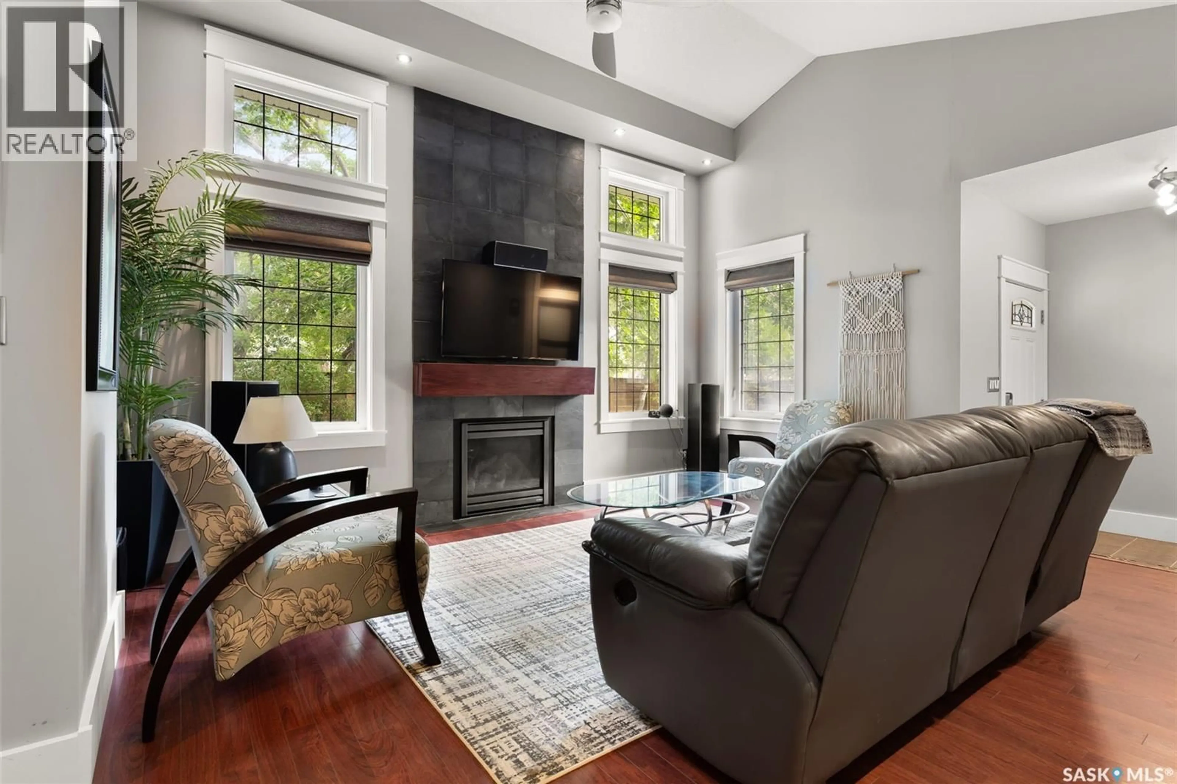 Living room with furniture, unknown for 2601 LINDSAY STREET, Regina Saskatchewan S4N3E2