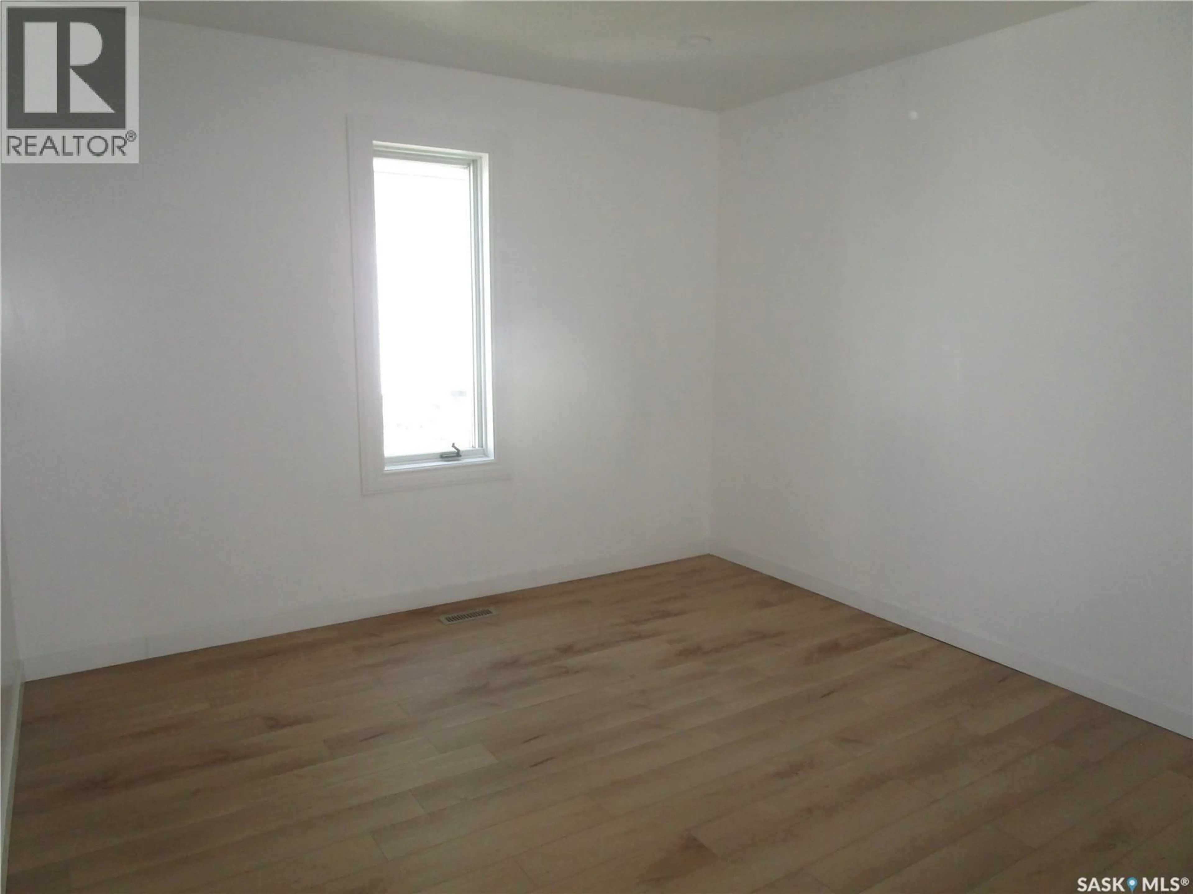A pic of a room for 2011 1ST STREET, Rockglen Saskatchewan S0H3R0