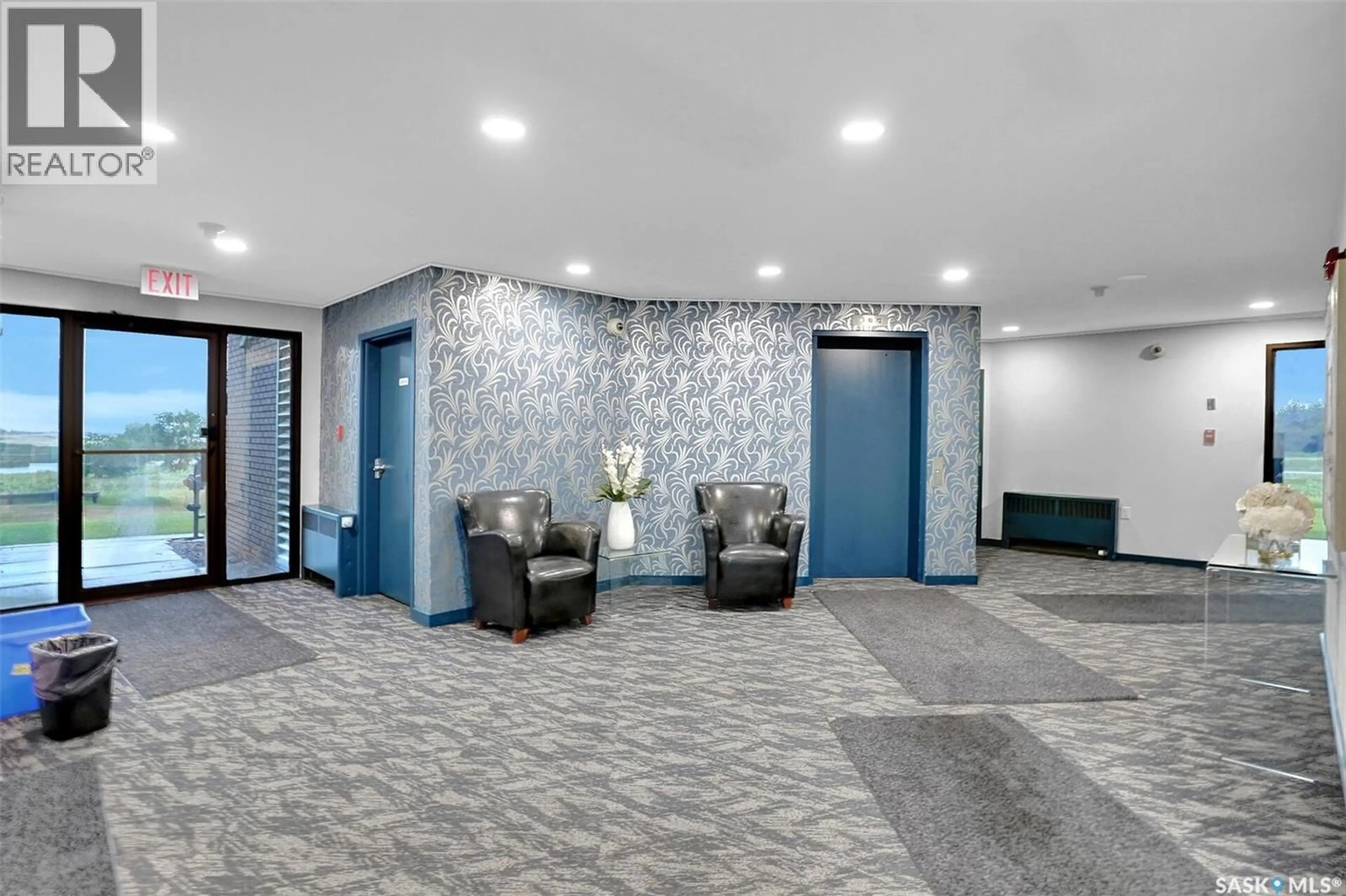 Lobby for 108 3420 PARK STREET, Regina Saskatchewan S4V2M9