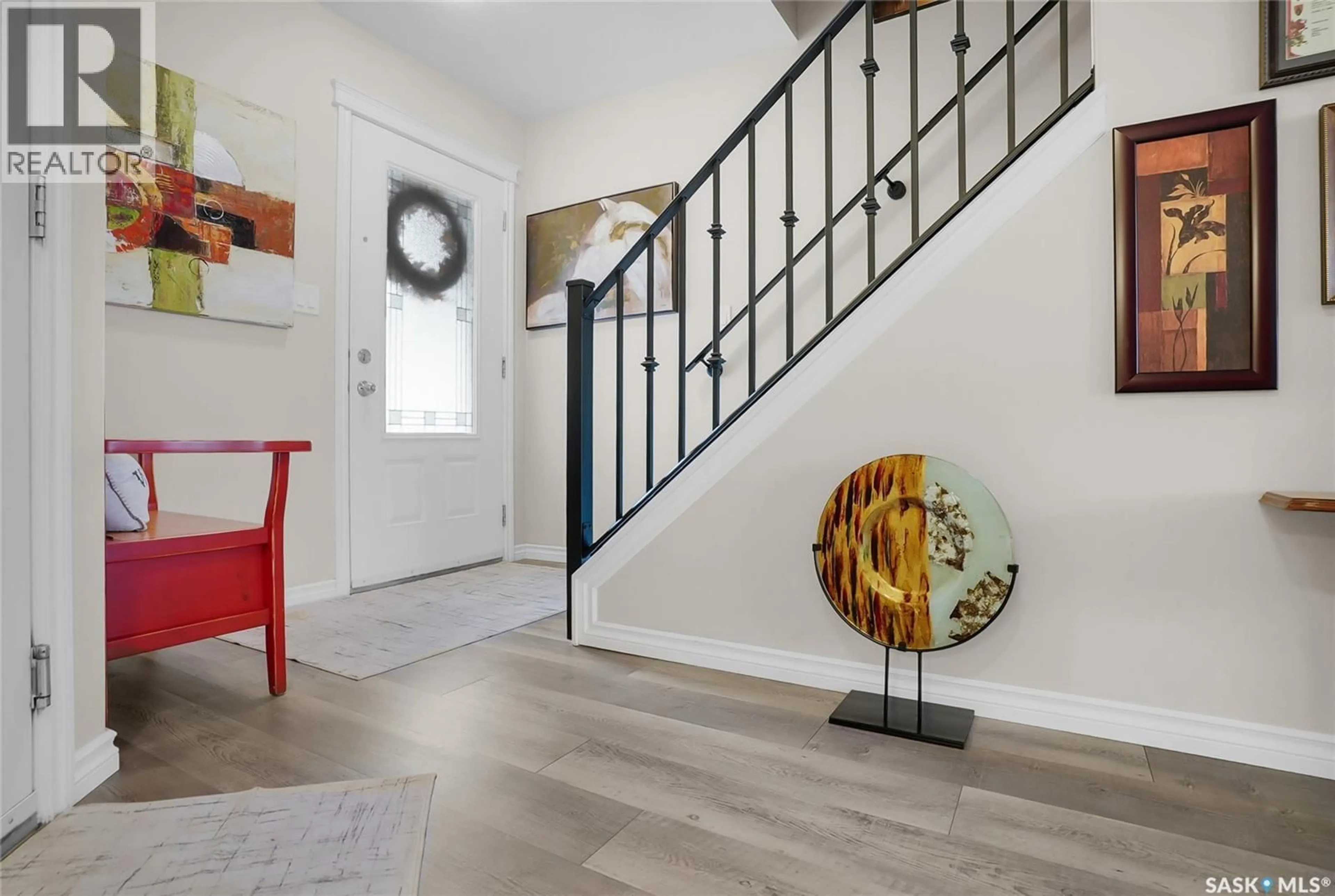 Indoor entryway for 504 940 BRADLEY STREET, Moose Jaw Saskatchewan S6H3M4