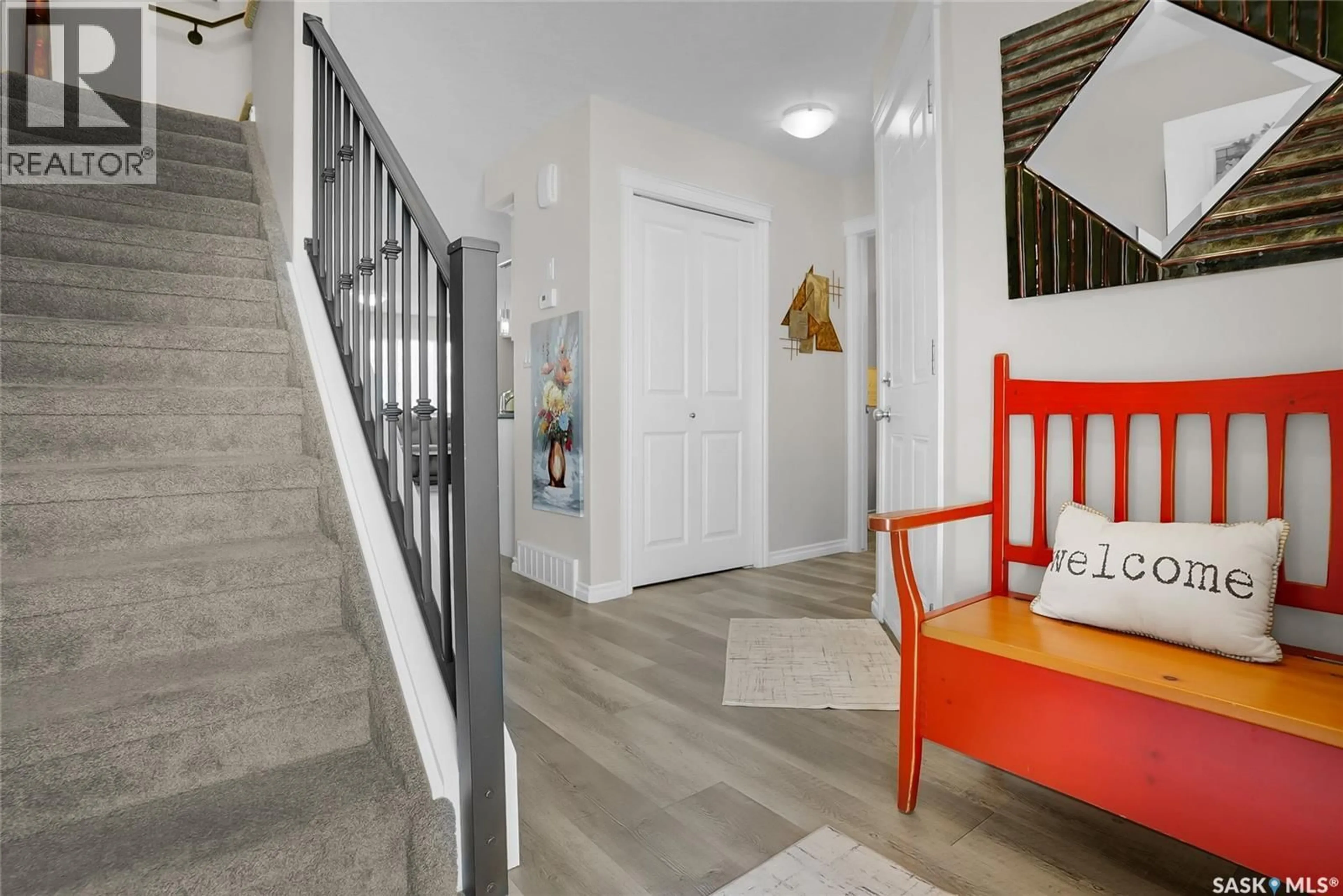 Indoor entryway for 504 940 BRADLEY STREET, Moose Jaw Saskatchewan S6H3M4