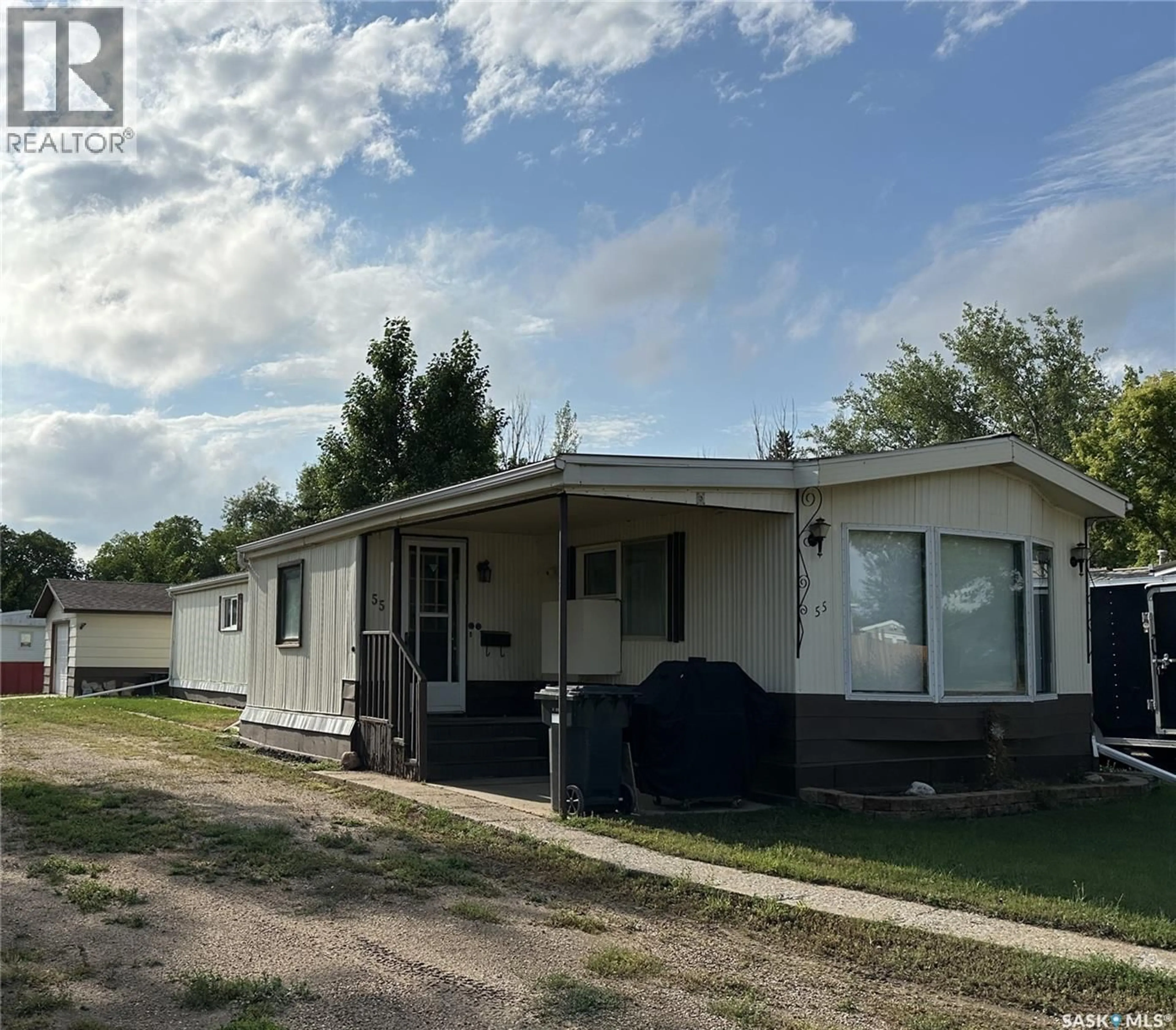 Unknown for 55 14TH STREET, Weyburn Saskatchewan S4H1L5