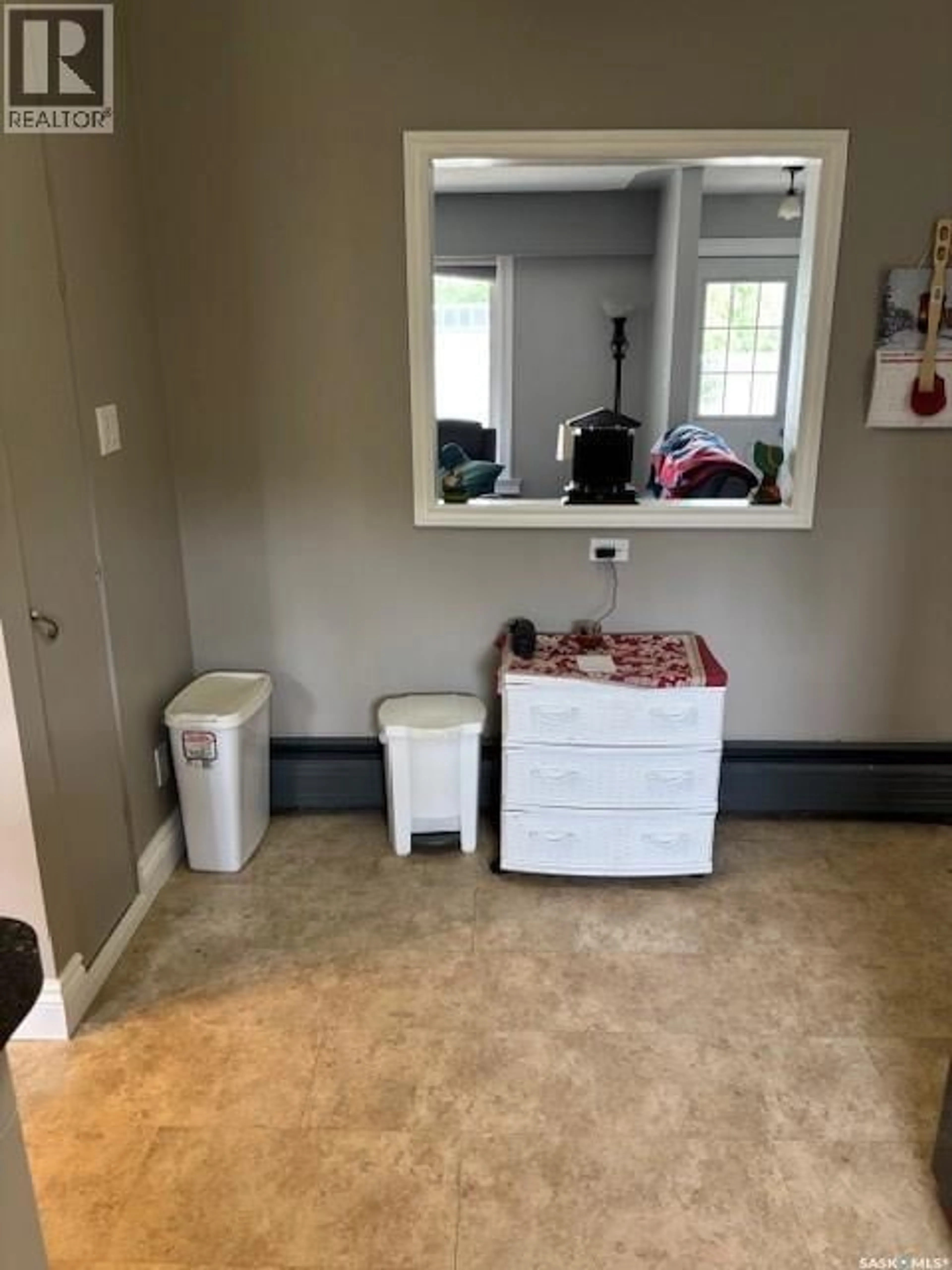 A pic of a room for 921 3RD STREET, Canora Saskatchewan S0A0L0