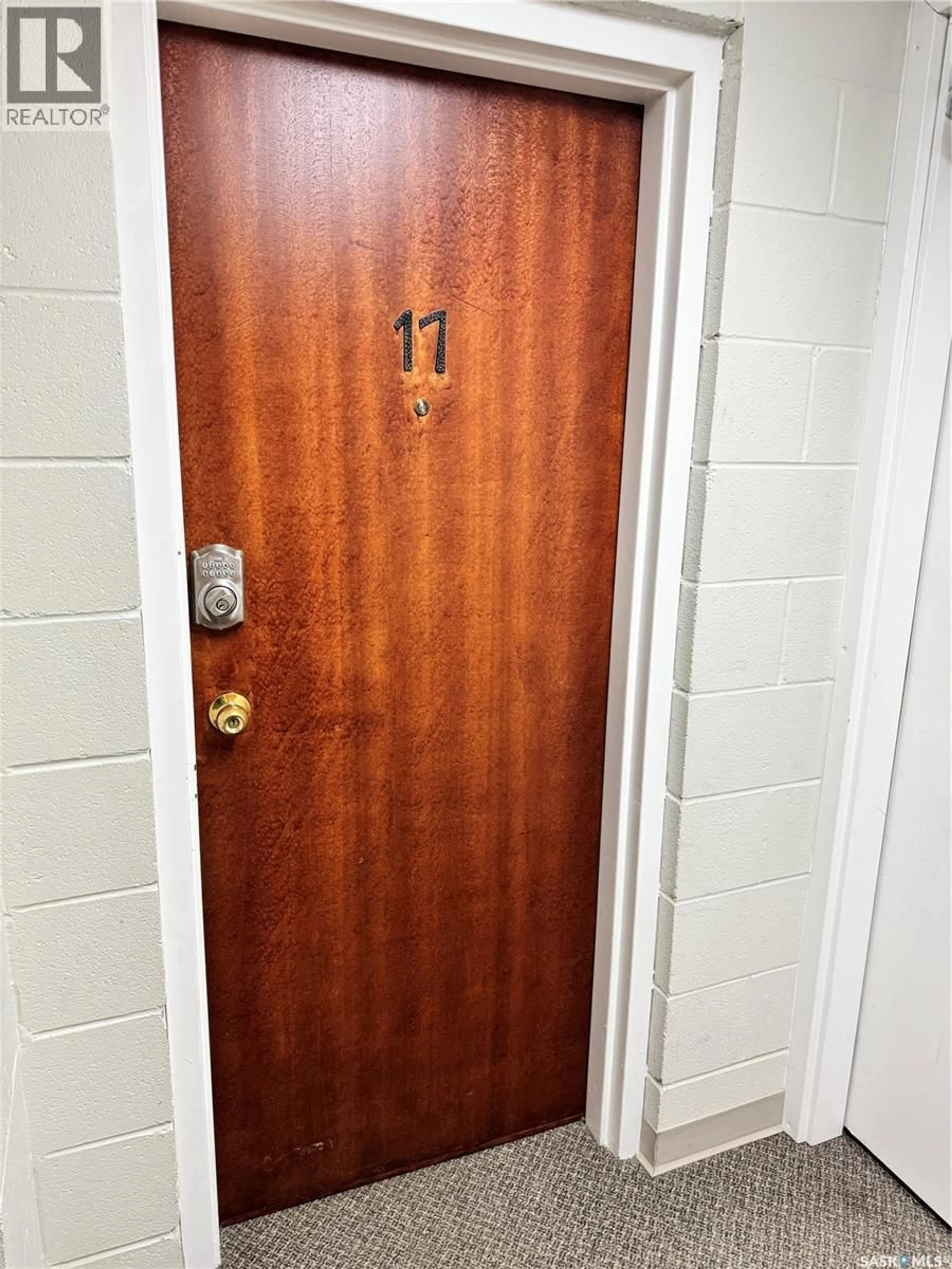 Unknown for 2 - 17 SUMMERS PLACE, Saskatoon Saskatchewan S7H3W4