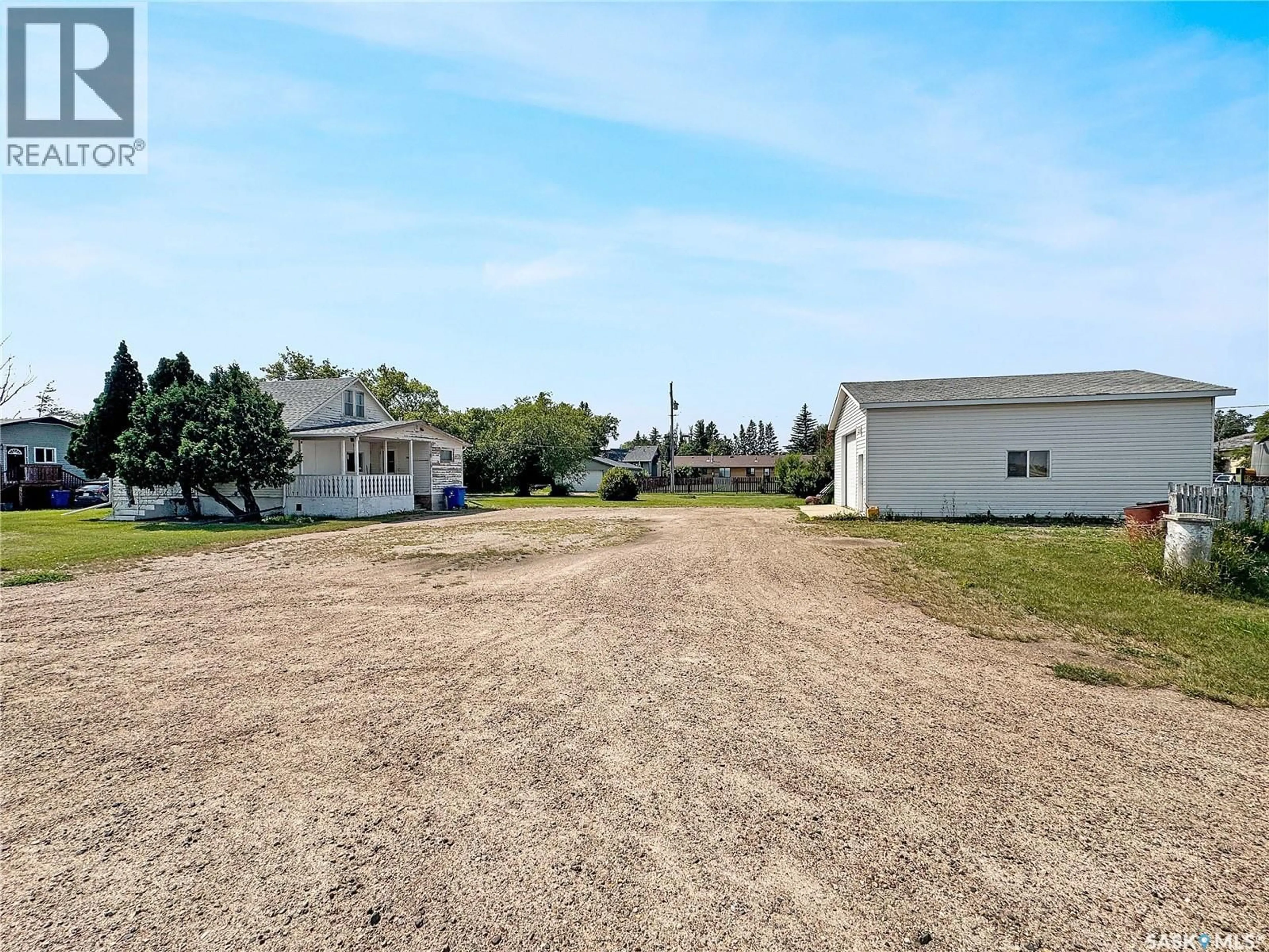 A pic from outside/outdoor area/front of a property/back of a property/a pic from drone, street for 205 JAMES STREET, Radisson Saskatchewan S0K3L0