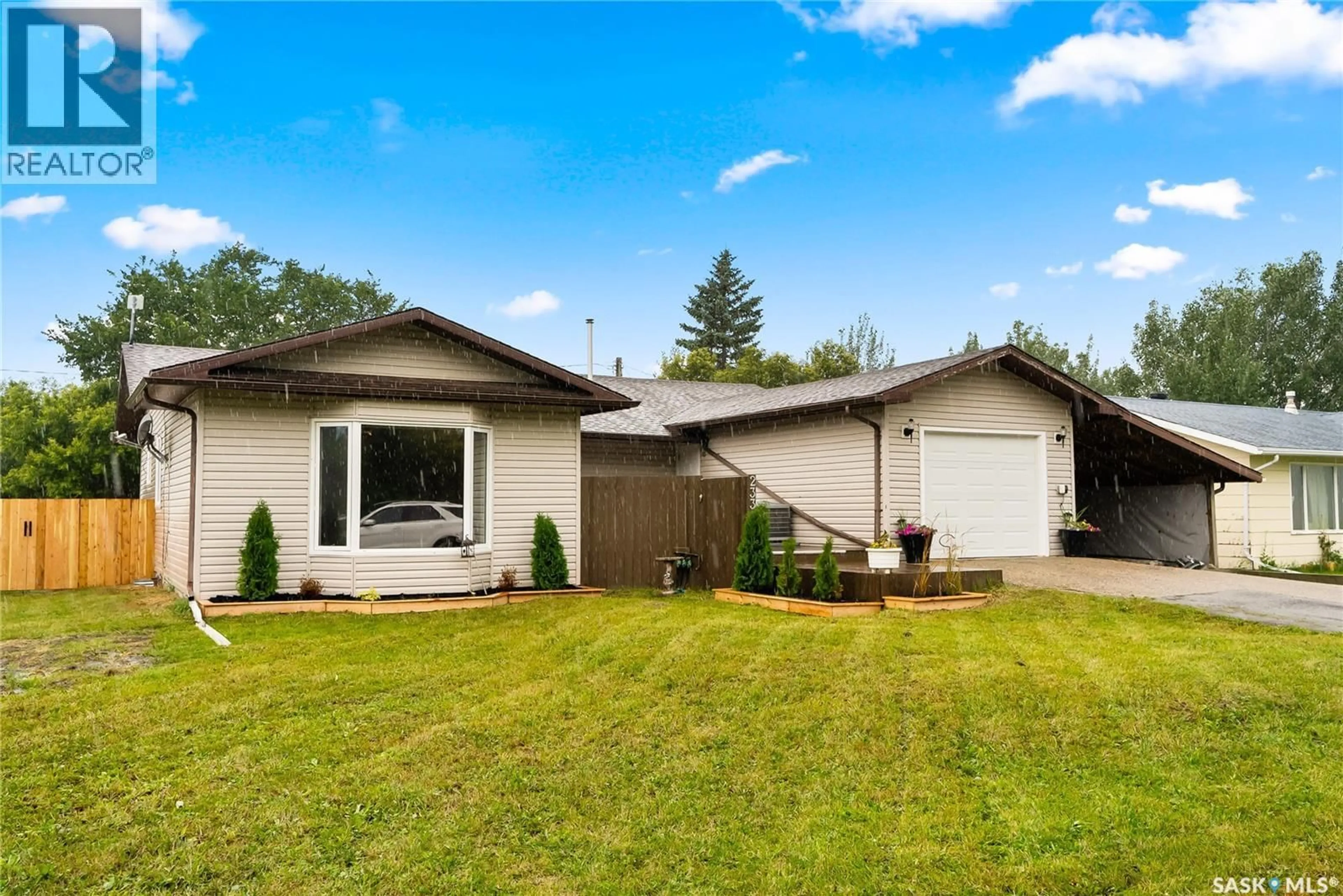 Home with vinyl exterior material, street for 233 6TH STREET, Milestone Saskatchewan S0G3L0