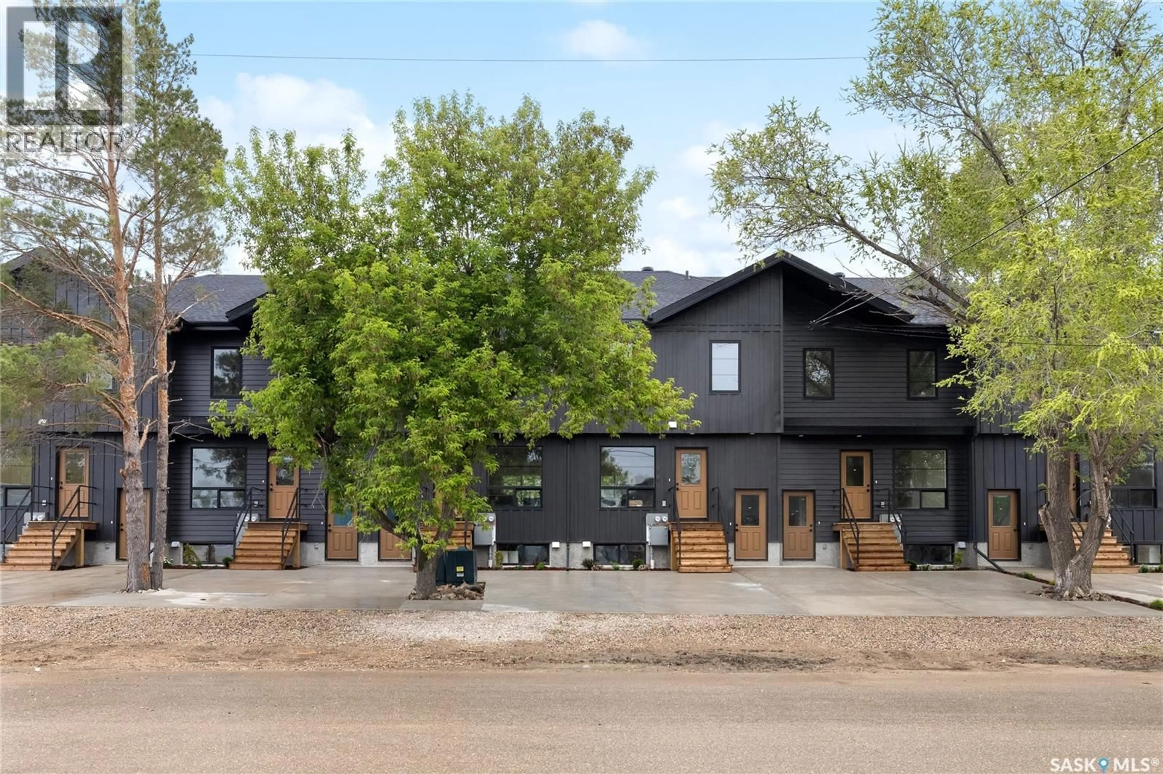 Patio, unknown for A/B 75 - 2 3RD AVENUE, Lumsden Saskatchewan S0G3C0