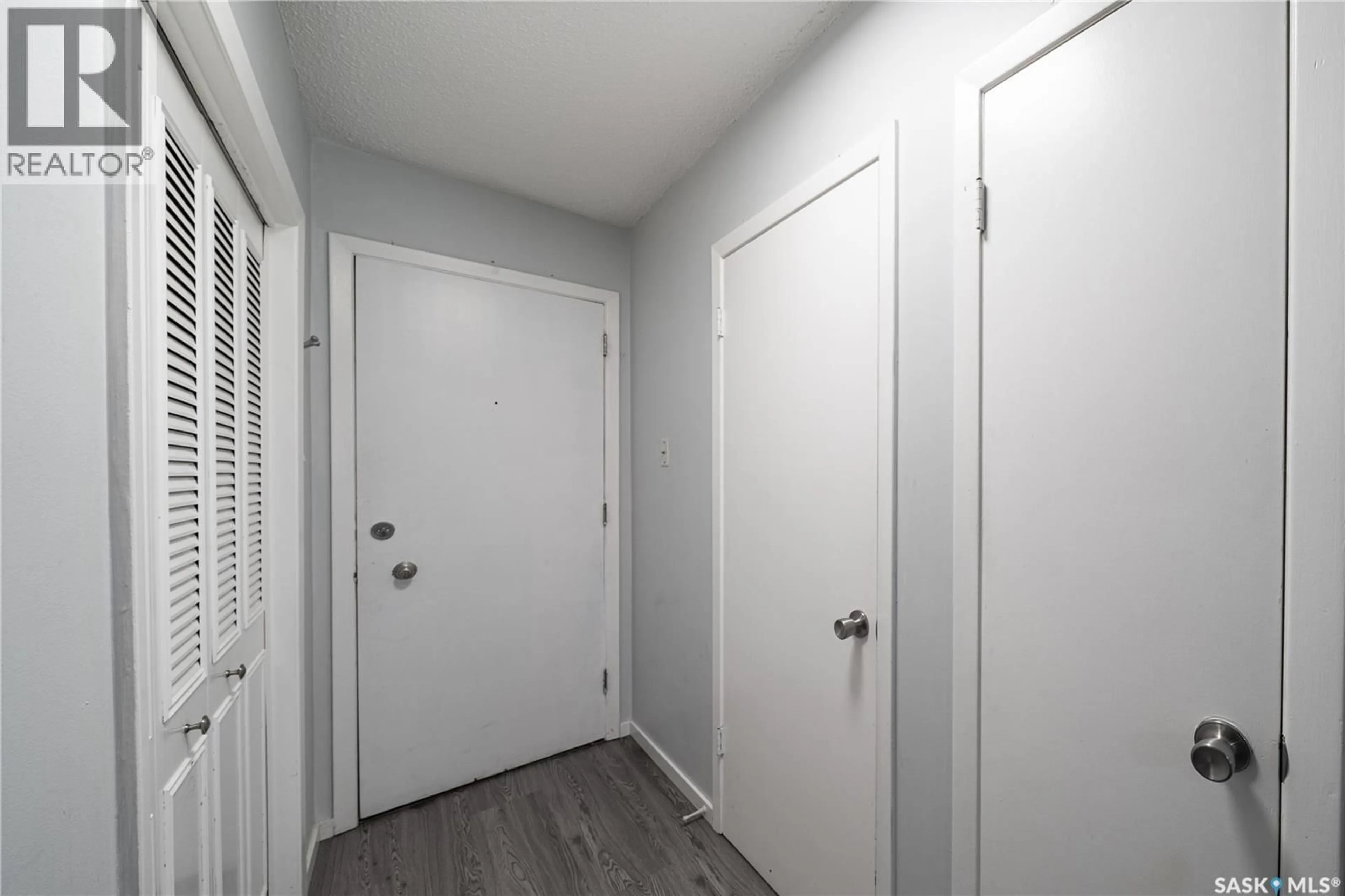Unknown for 4 38 SPENCE STREET, Regina Saskatchewan S4S4H4