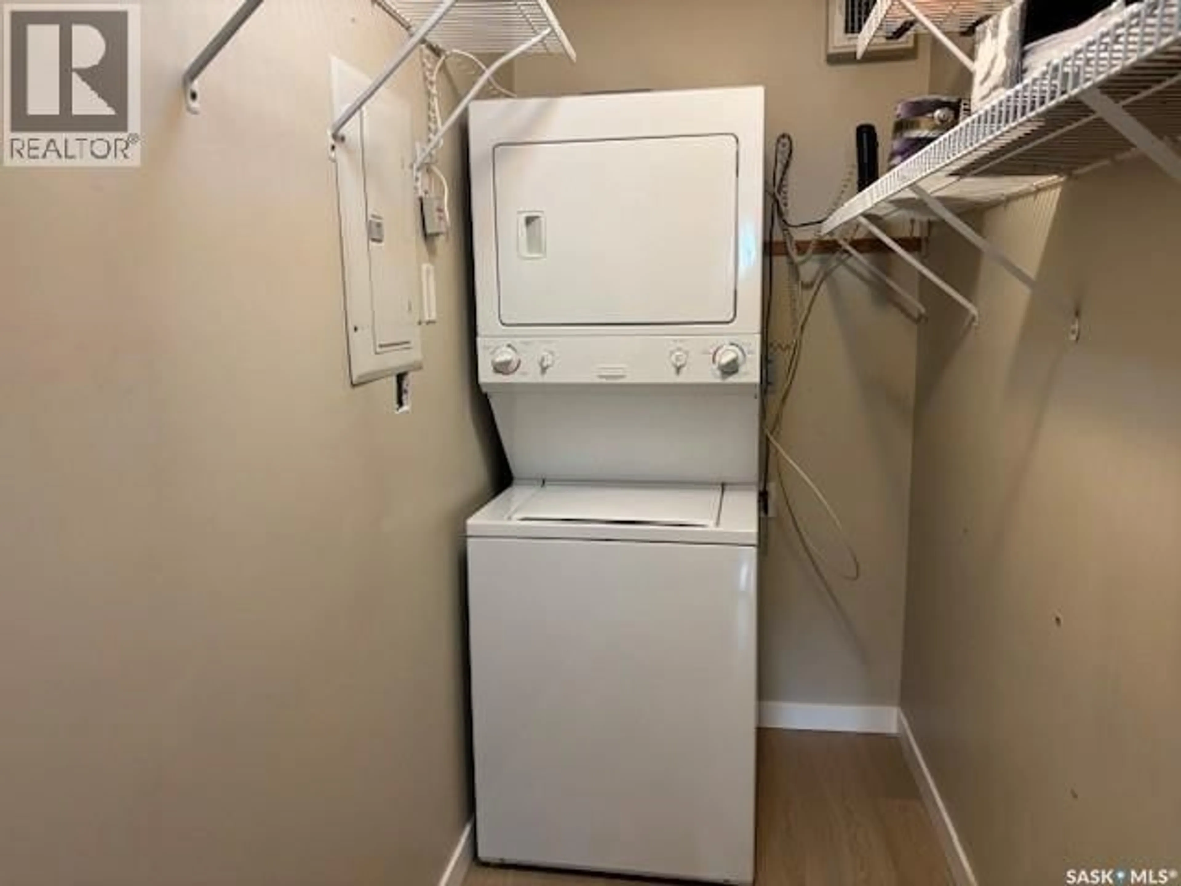 Laundry room for 215 - 301 LOWE ROAD, Saskatoon Saskatchewan S7S1N1