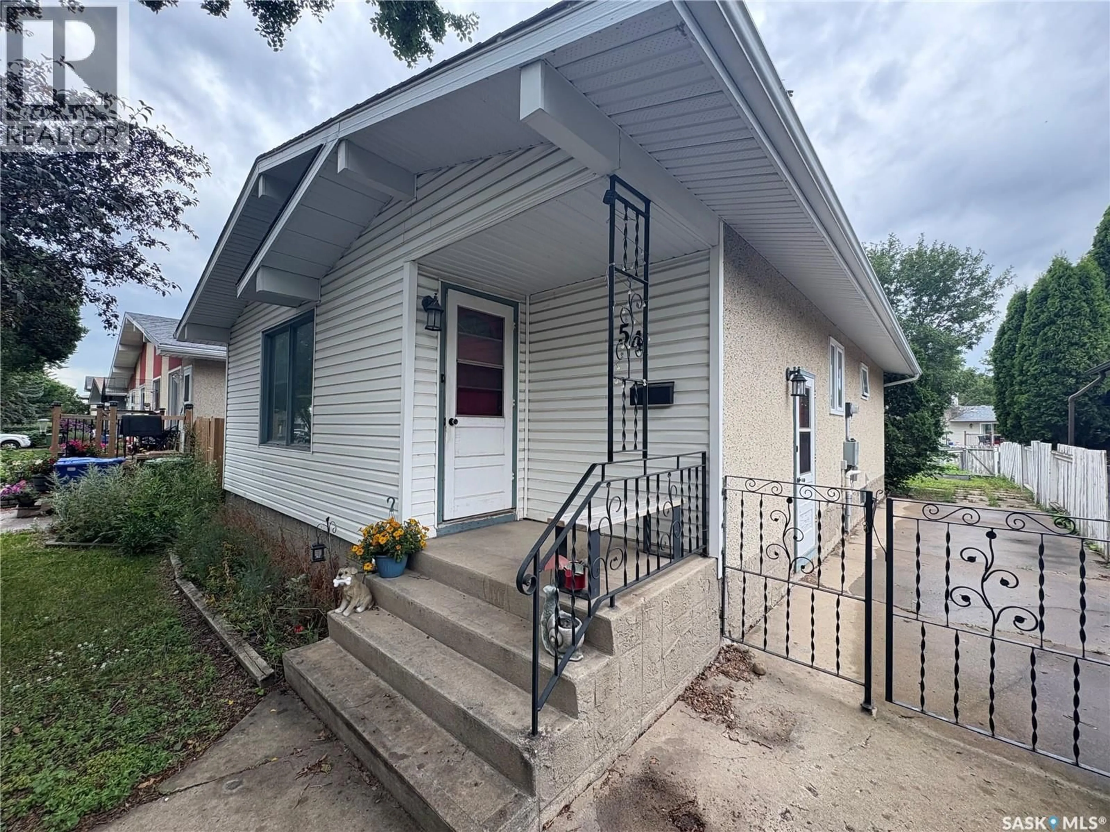 Unknown for 54 COOPER CRESCENT, Regina Saskatchewan S4R4J7