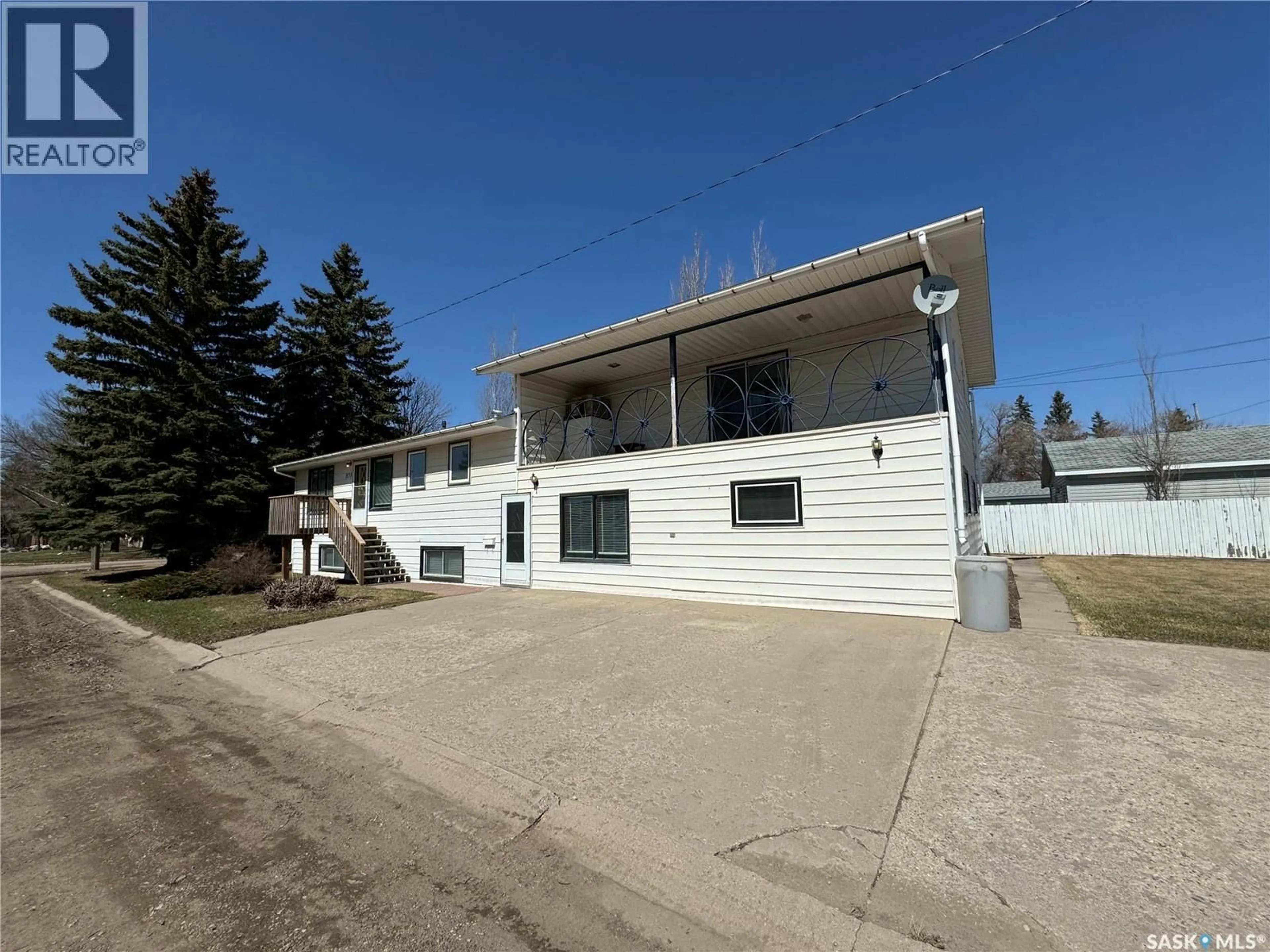 Unknown for 803 1ST STREET, Humboldt Saskatchewan S0K2A0