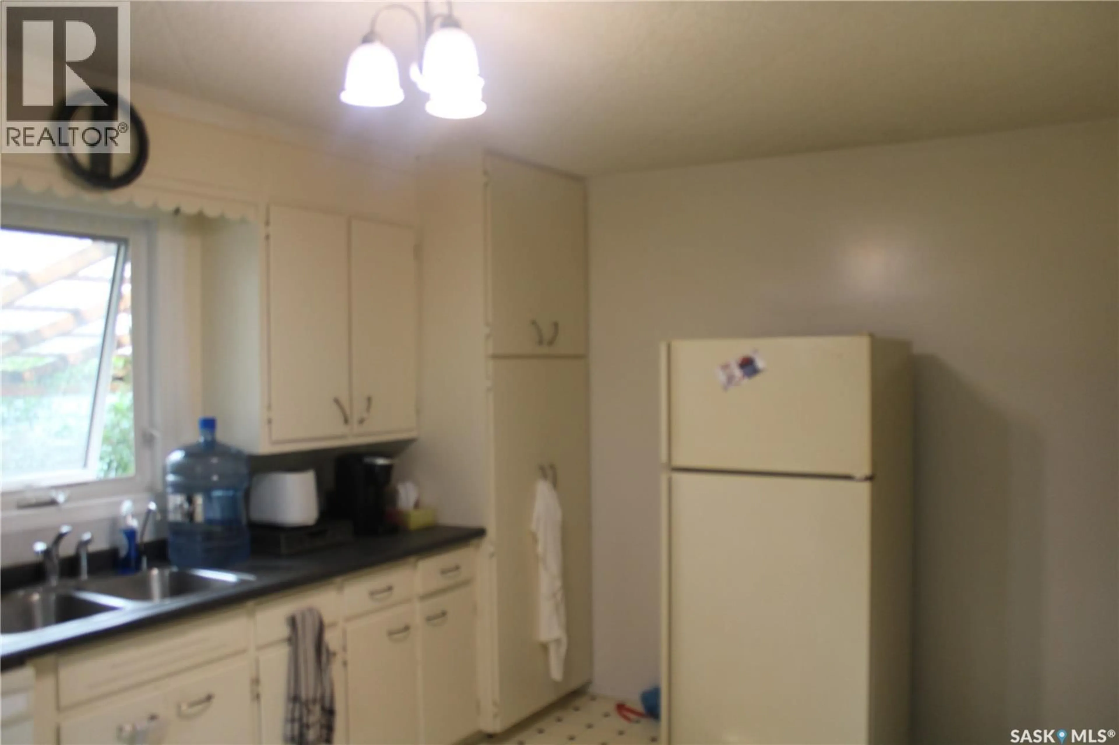 Standard kitchen, unknown for 711 YORKTON AVENUE, Theodore Saskatchewan S0A4C0