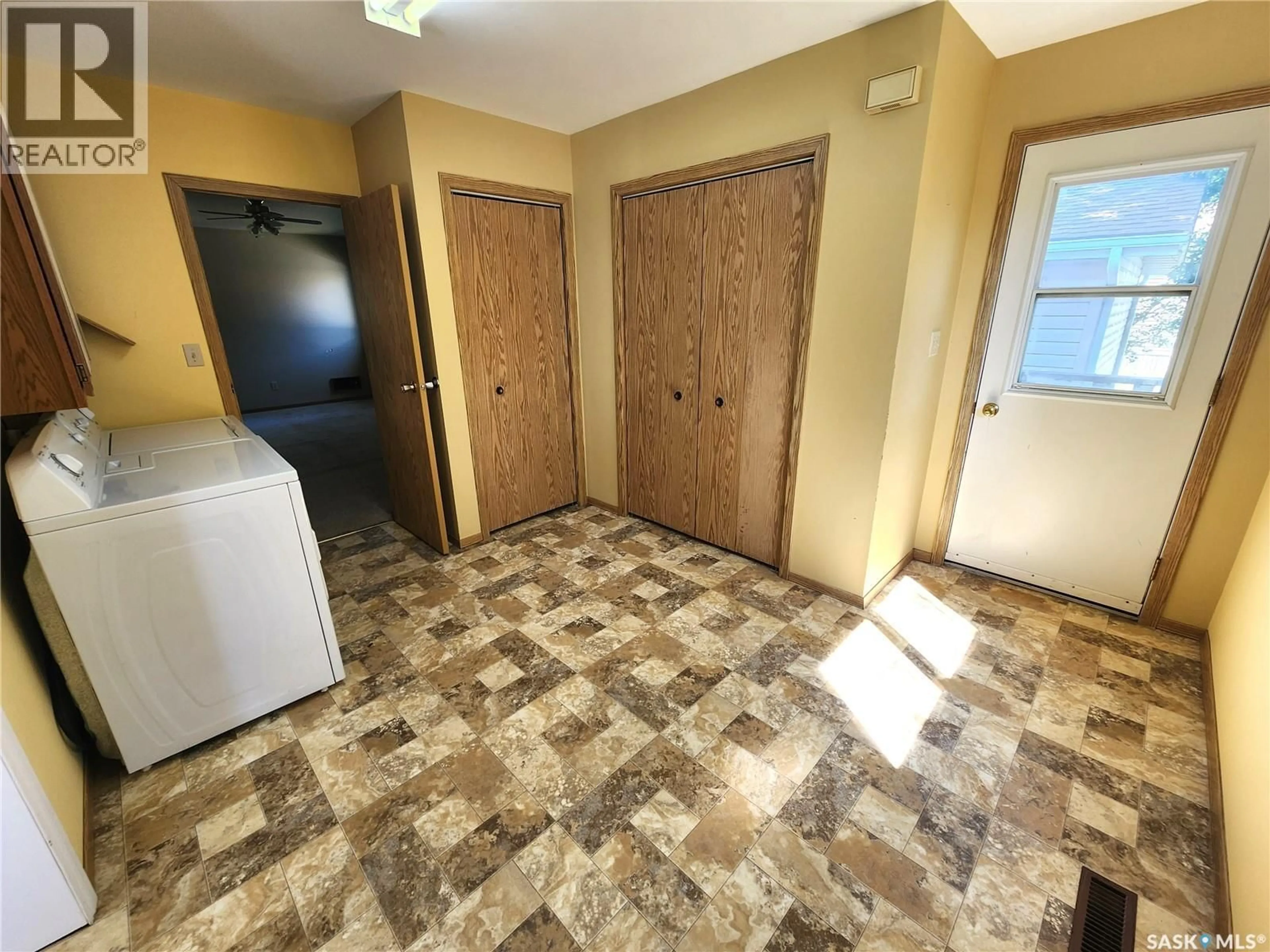 A pic of a room for 101 BELFAST STREET, North Portal Saskatchewan S0C1W0