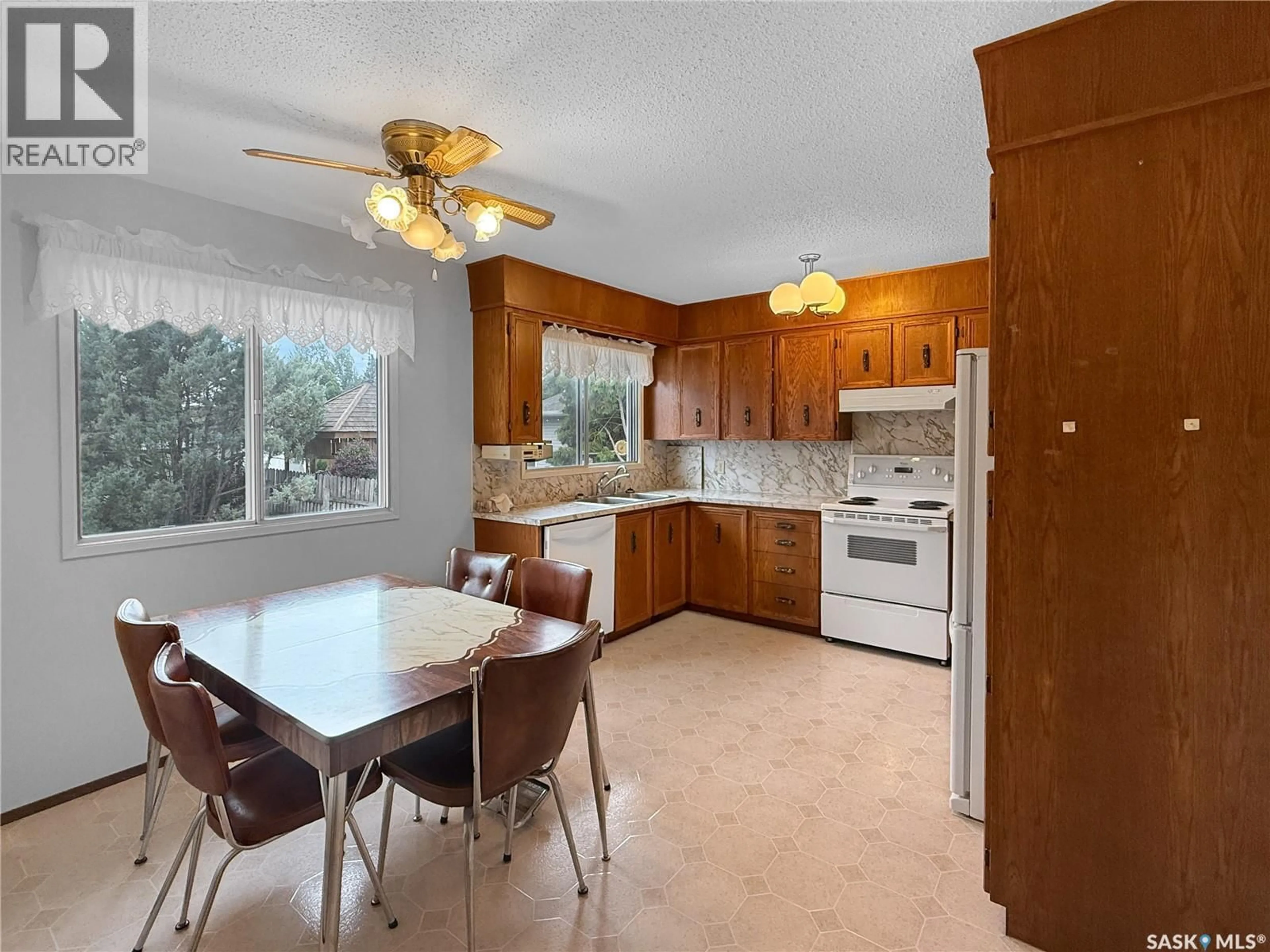Standard kitchen, ceramic/tile floor for 9003 ABBOTT AVENUE, North Battleford Saskatchewan S9A3E8