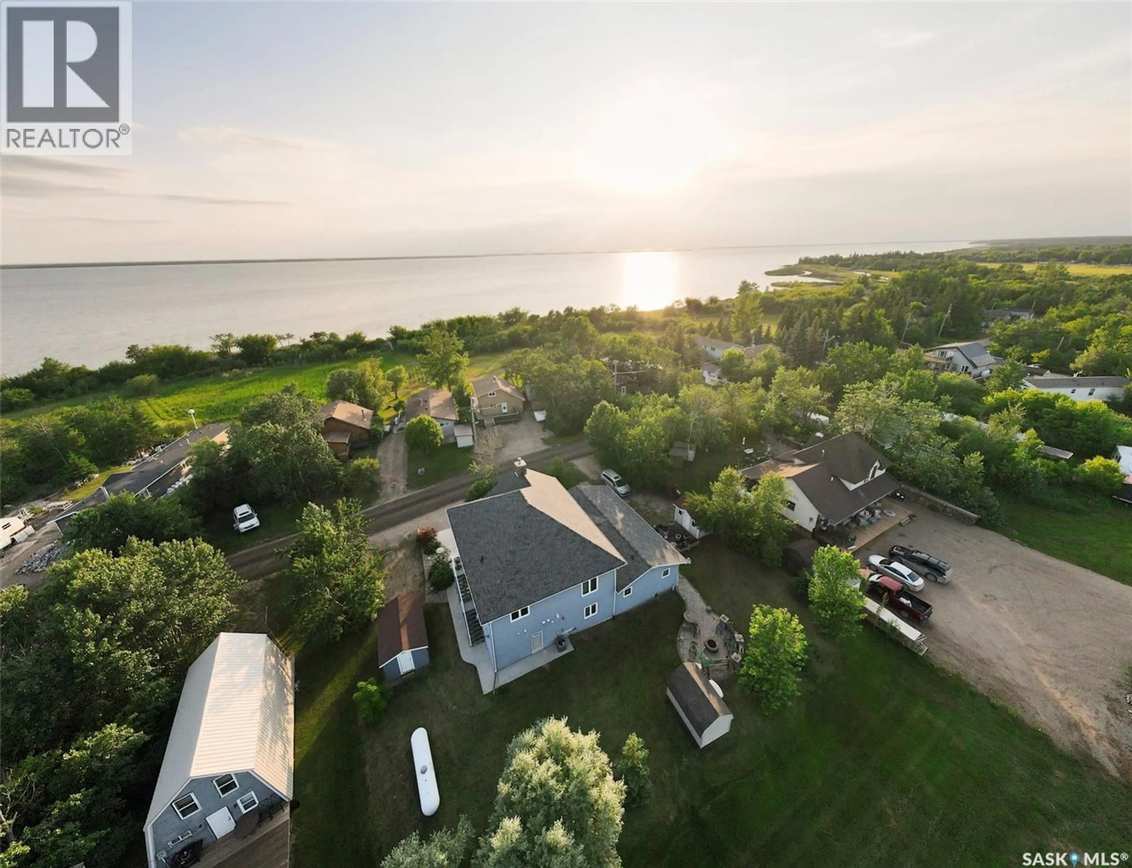 A pic from outside/outdoor area/front of a property/back of a property/a pic from drone, water/lake/river/ocean view for 964 WHITESAND AVENUE, Good Lake Rm No. 274 Saskatchewan S0A0L0
