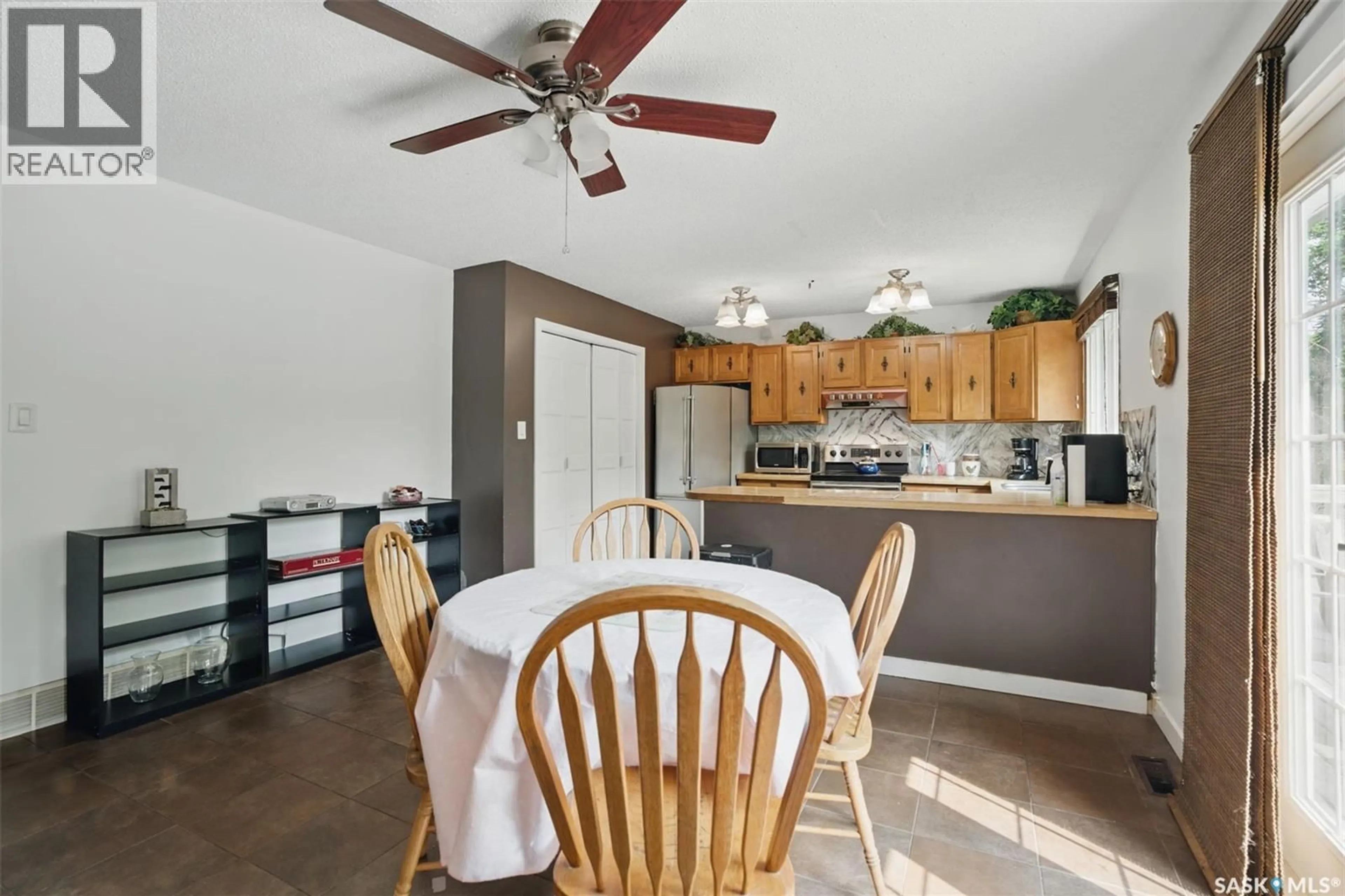 Open concept kitchen, ceramic/tile floor for 745 GRID ROAD, Bruno Saskatchewan S0K0S0