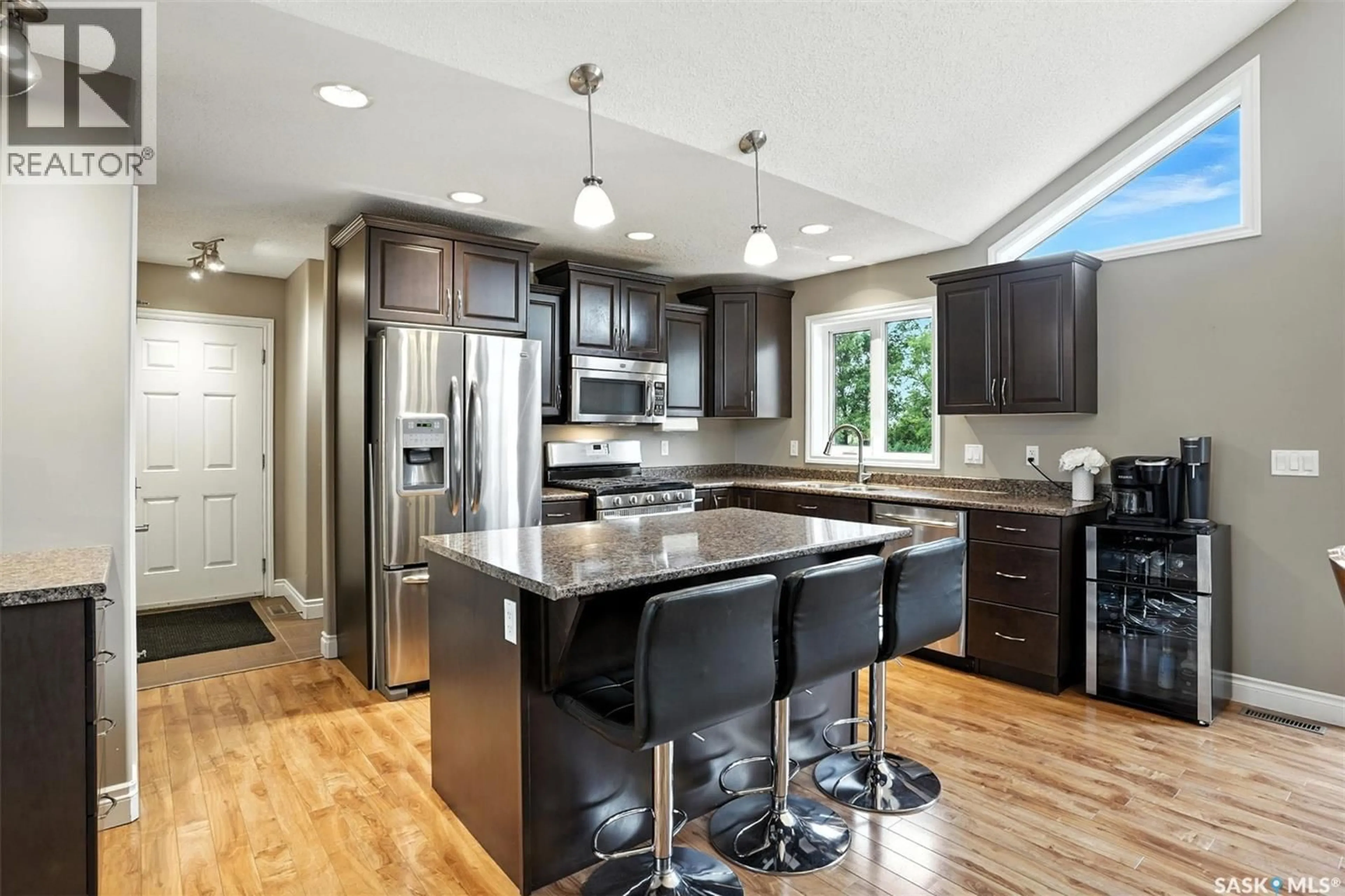Open concept kitchen, unknown for 537 RAK ROAD, Aberdeen Saskatchewan S0K0A0