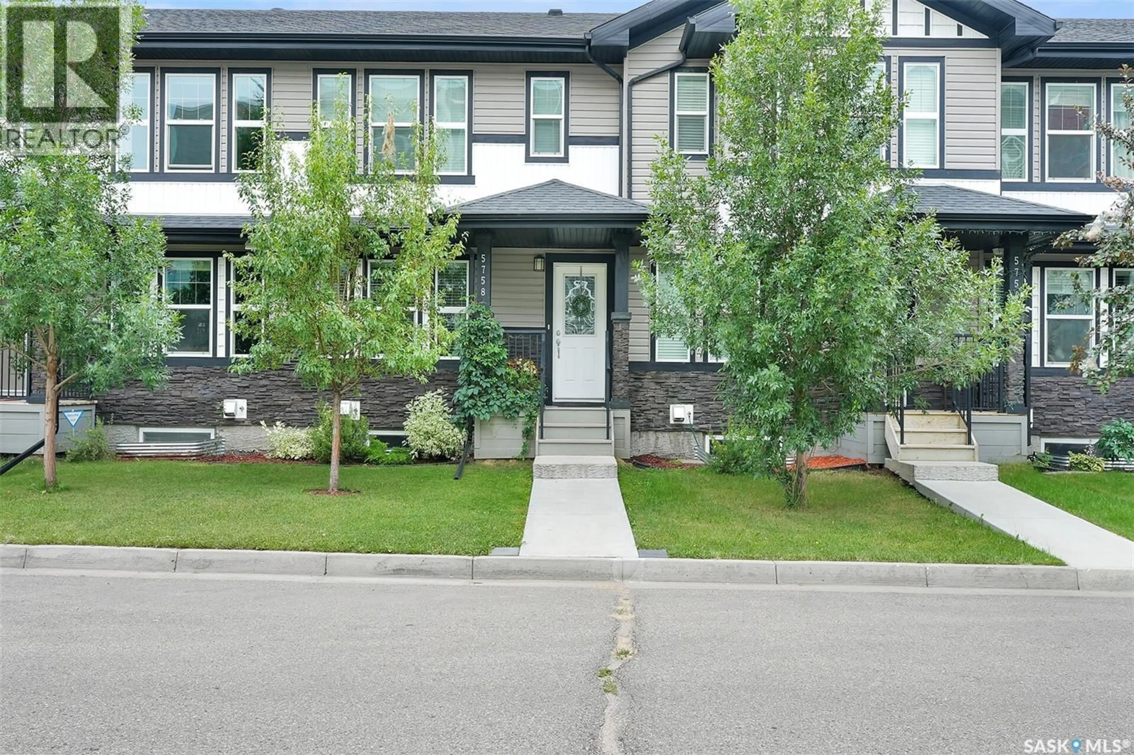 Unknown for 5758 GLIDE CRESCENT, Regina Saskatchewan S4W0P2