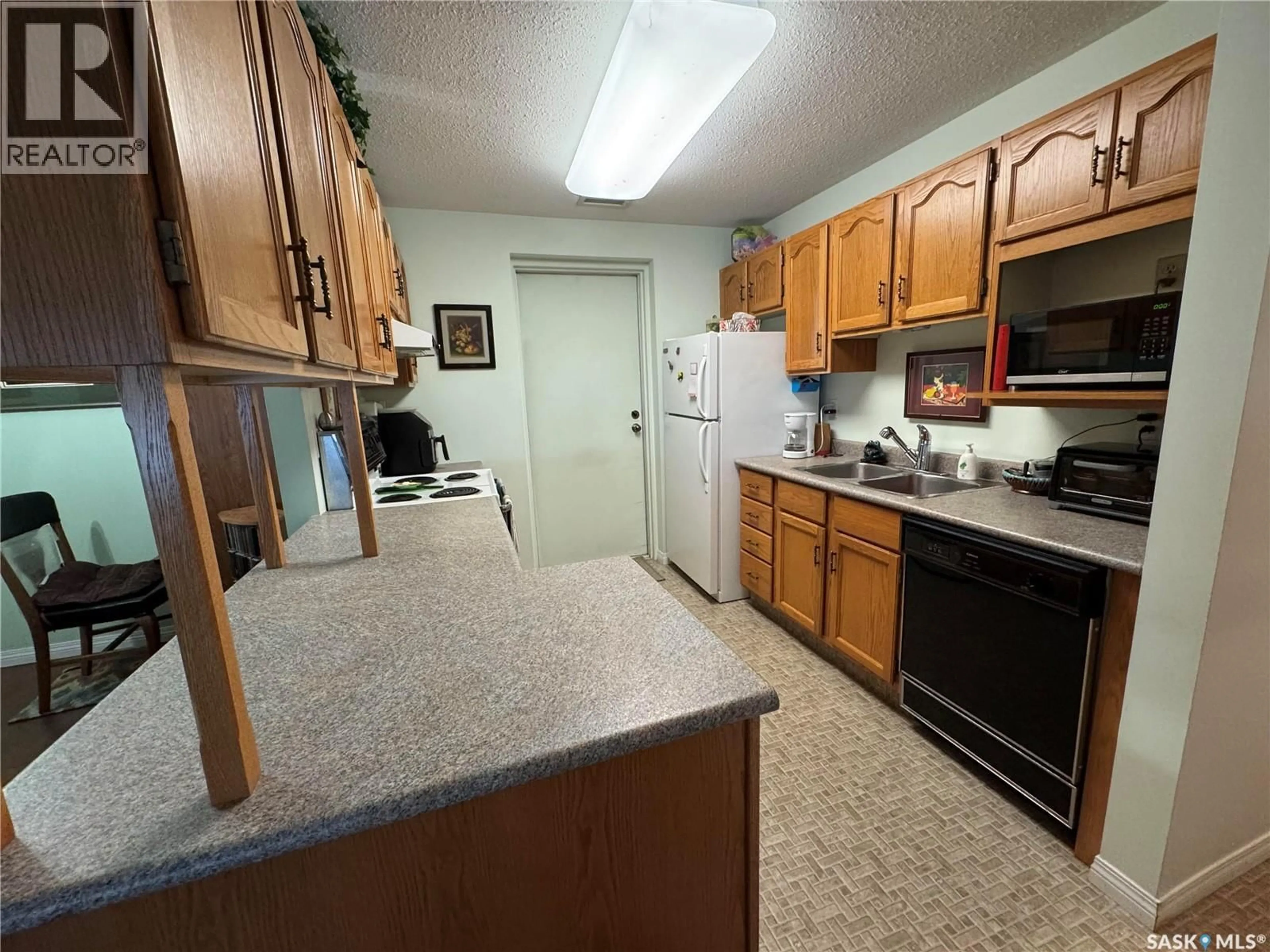 Standard kitchen, unknown for A2 - 532 RIVER STREET, Prince Albert Saskatchewan S6V0A6