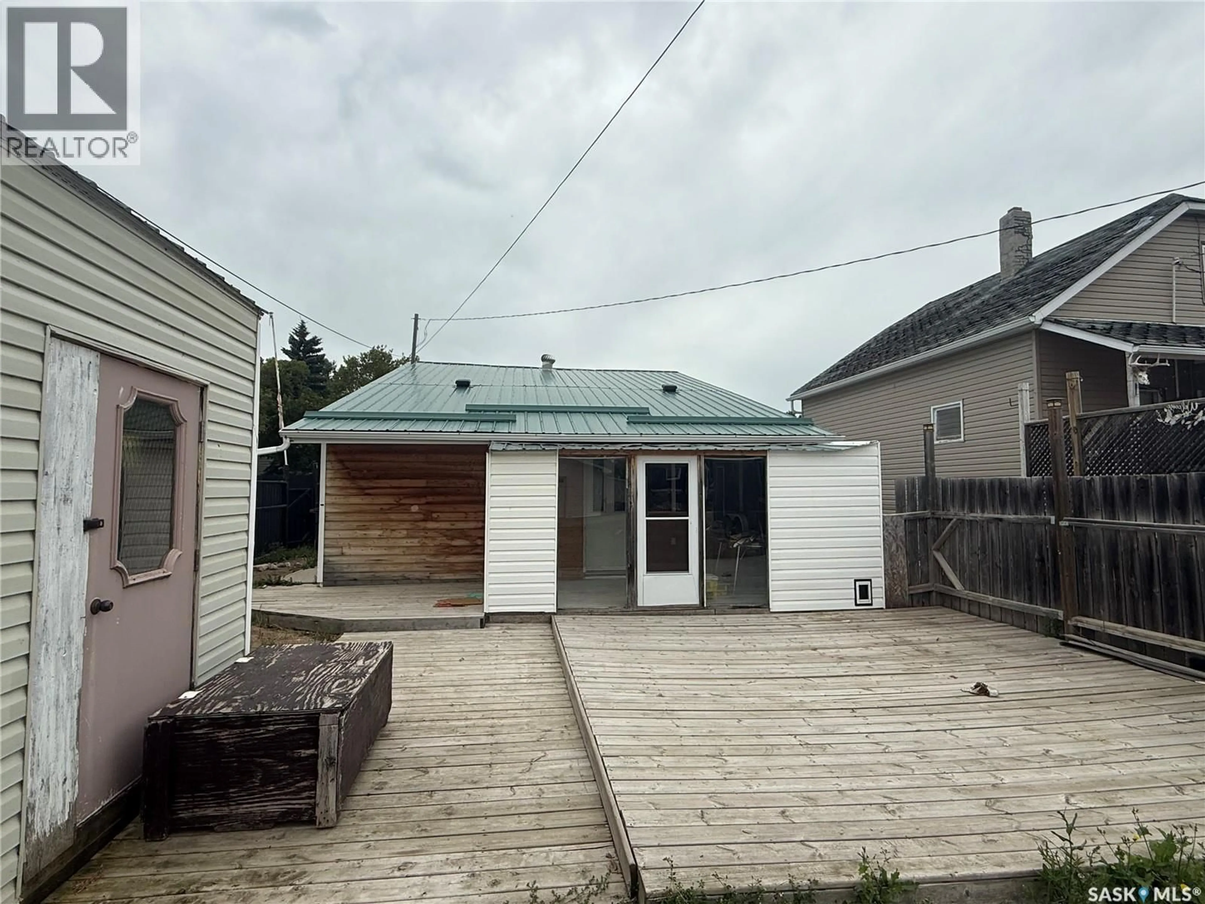 Shed for 233 CENTRAL AVENUE, Montmartre Saskatchewan S0G3M0