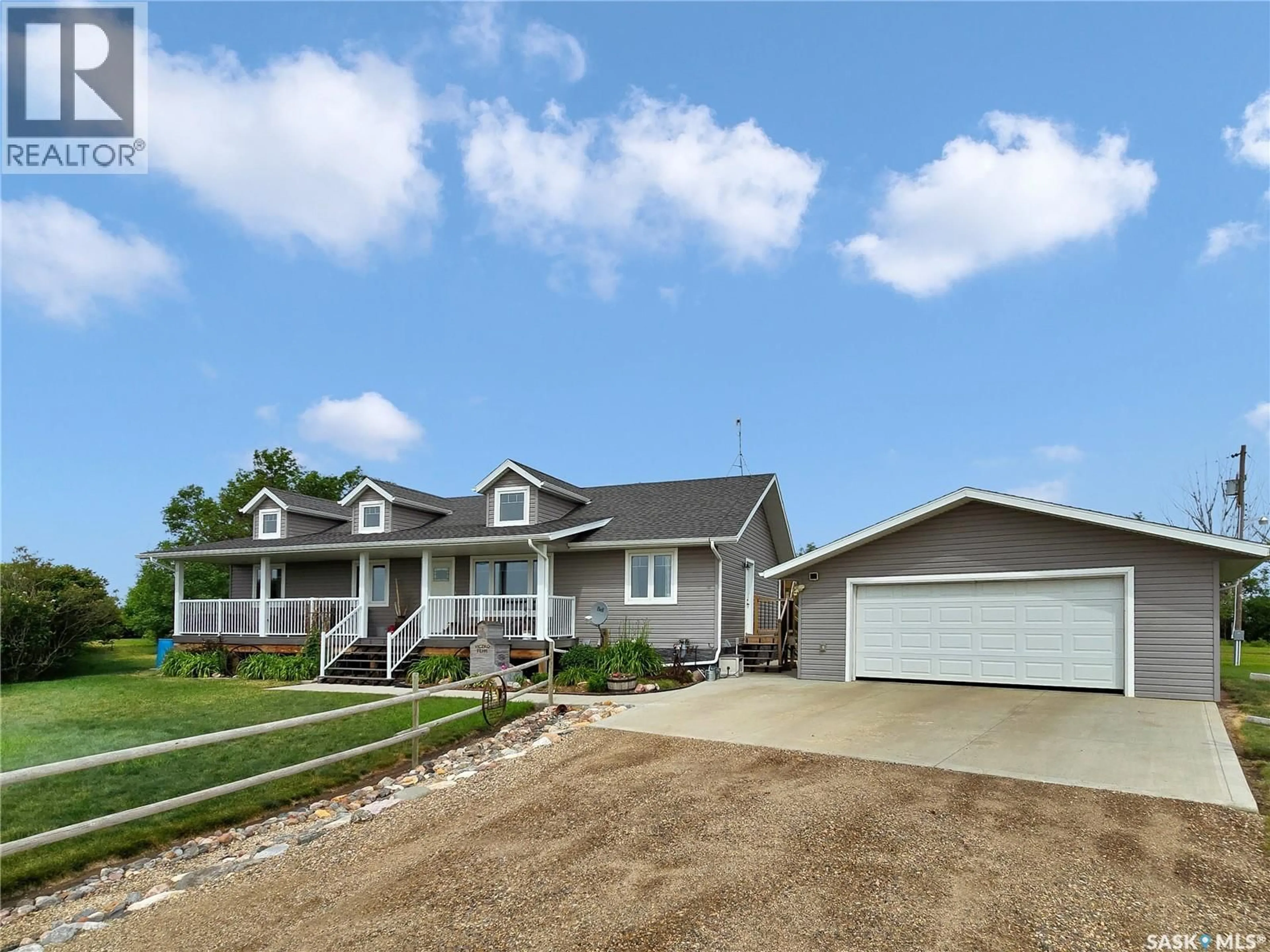 Home with vinyl exterior material, street for RIVER VALLEY VIEW ACREAGE, Corman Park Rm No. 344 Saskatchewan S0K4S0