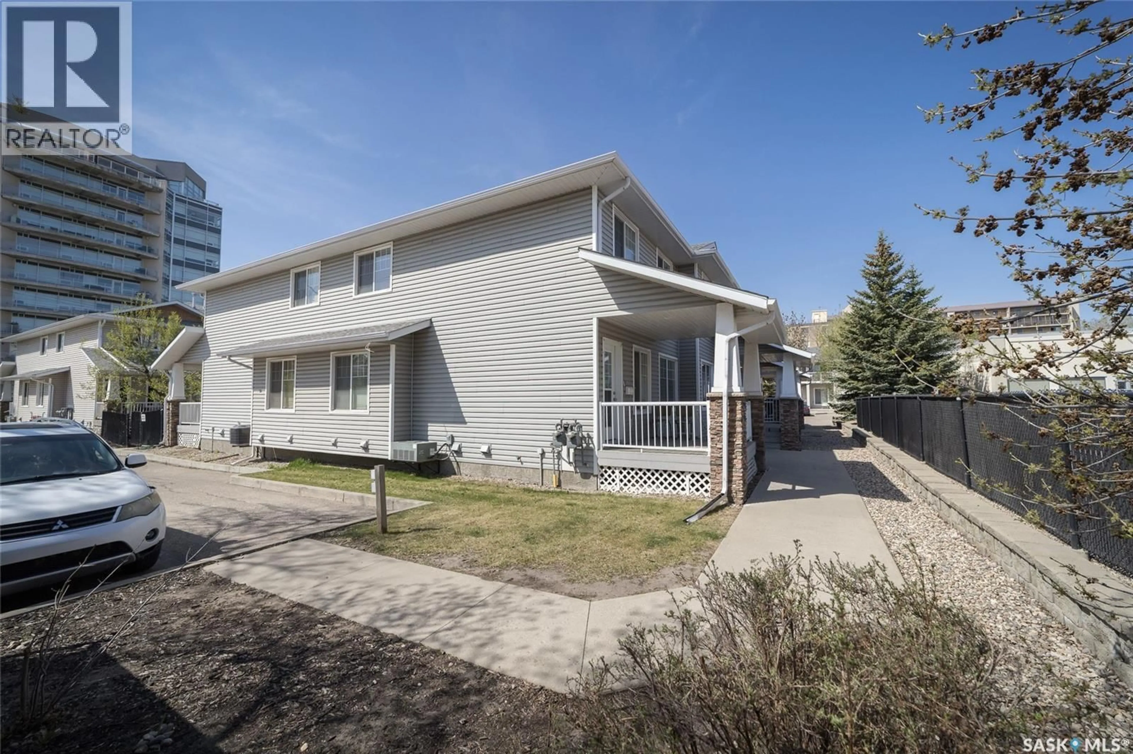 Unknown for 2231 TREETOP LANE, Regina Saskatchewan S4P4P8