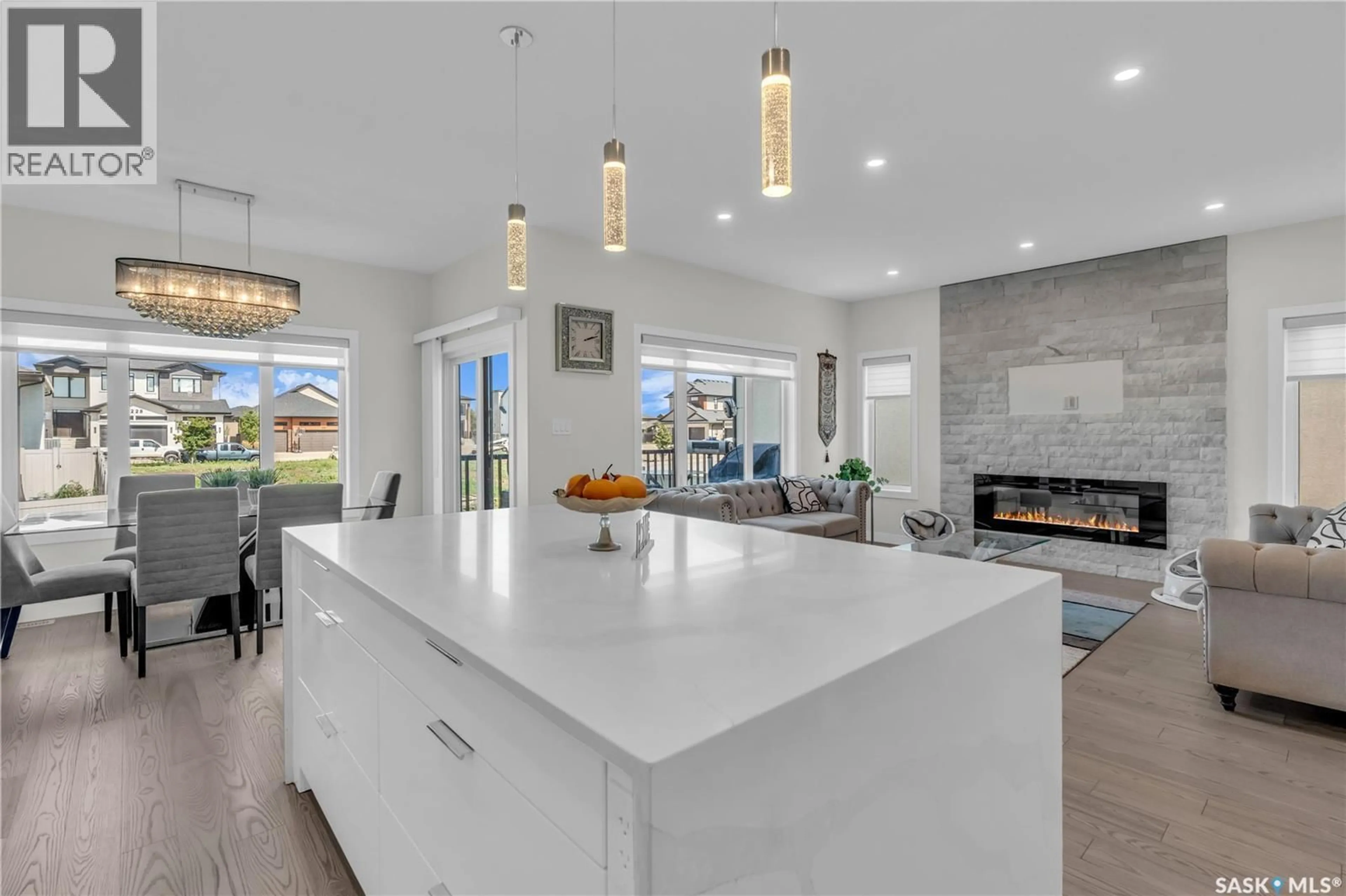 Open concept kitchen, ceramic/tile floor for 4151 FIELDSTONE WAY, Regina Saskatchewan S4V3V3