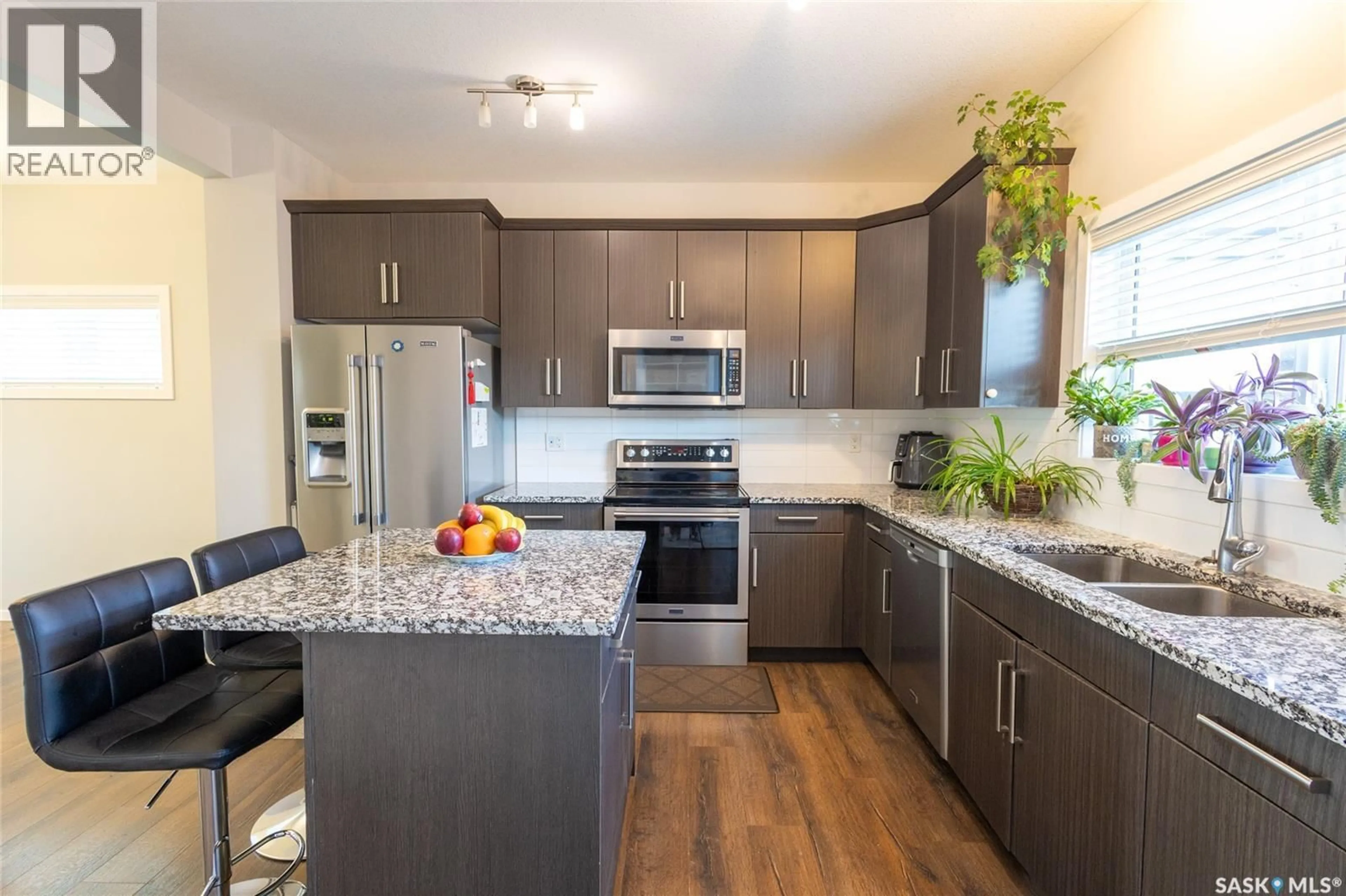 Open concept kitchen, unknown for 479 SECORD WAY, Saskatoon Saskatchewan S7V0N9