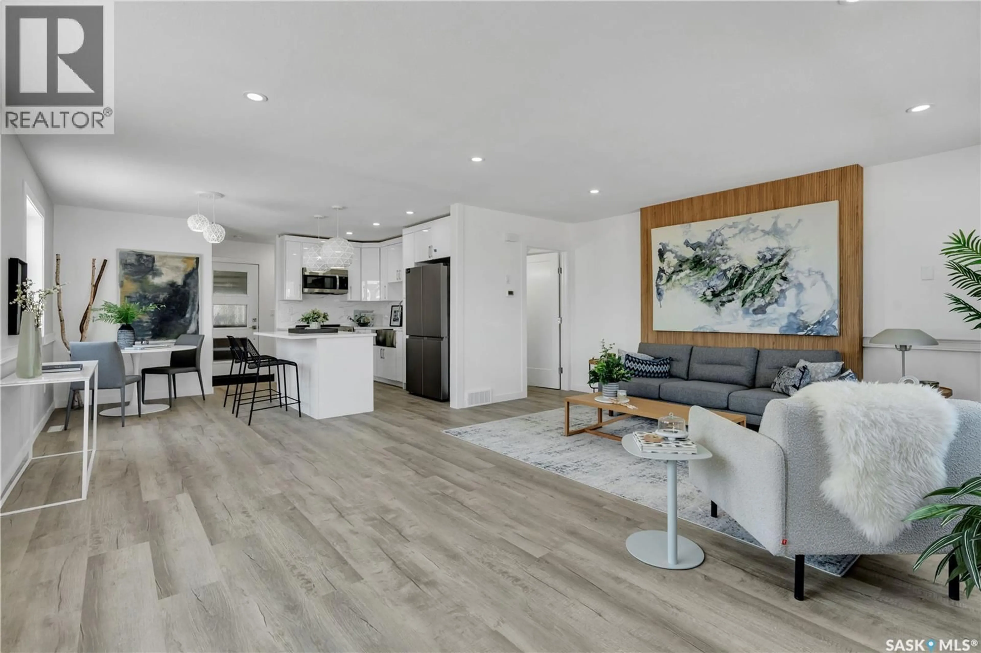 Open concept kitchen, unknown for 533 SHARMA CRESCENT, Saskatoon Saskatchewan S7W1K5