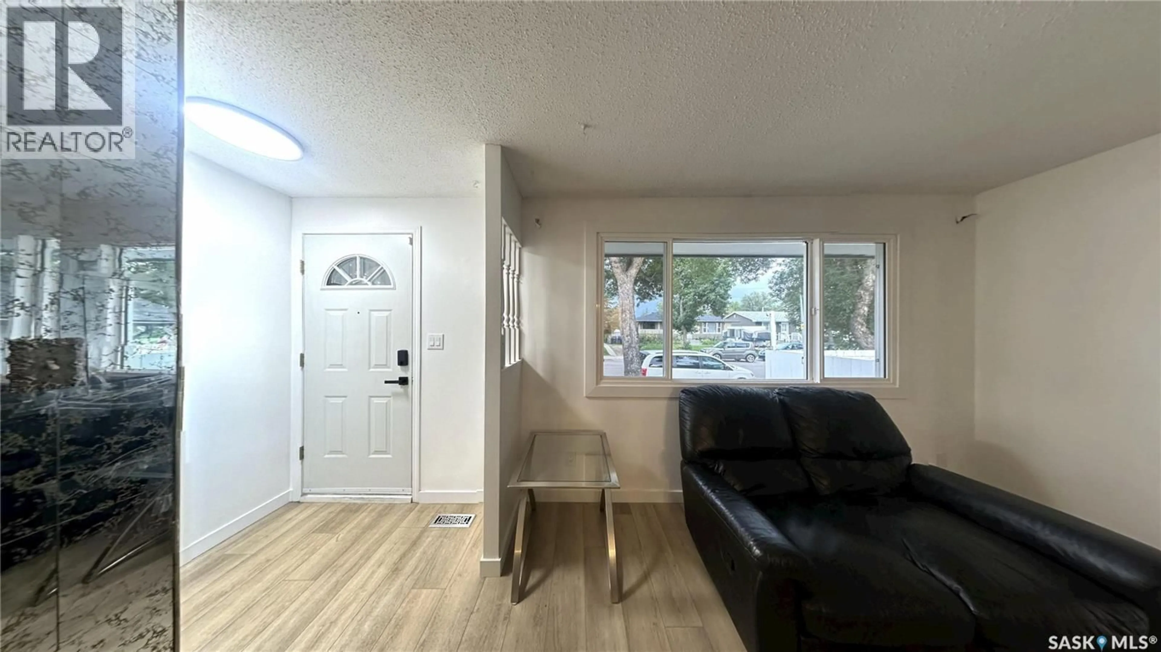 Unknown for 41 CARTIER CRESCENT, Saskatoon Saskatchewan S7L4L8