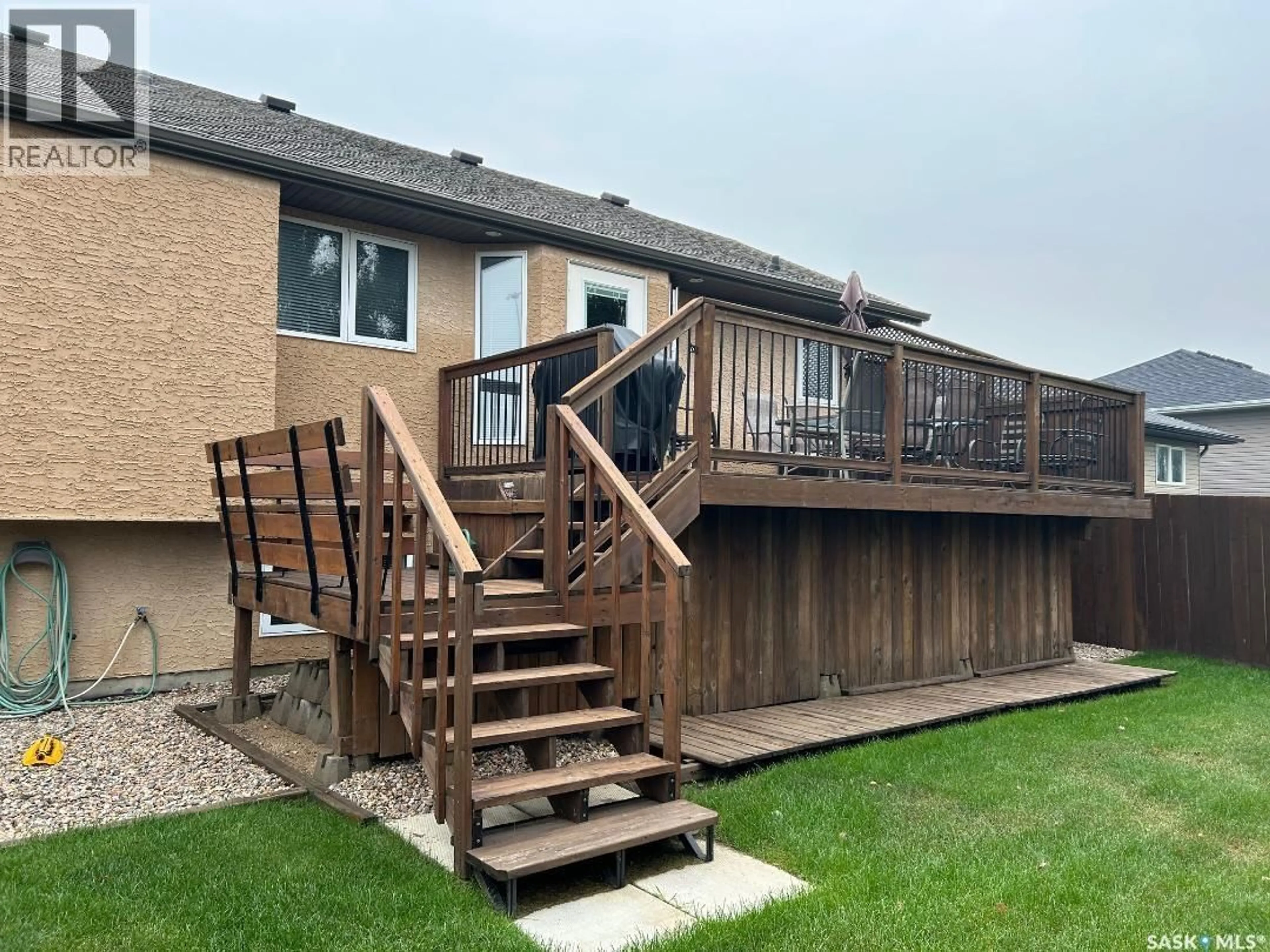 Patio, unknown for 430 BROOKLYN CRESCENT, Warman Saskatchewan S0K0A1