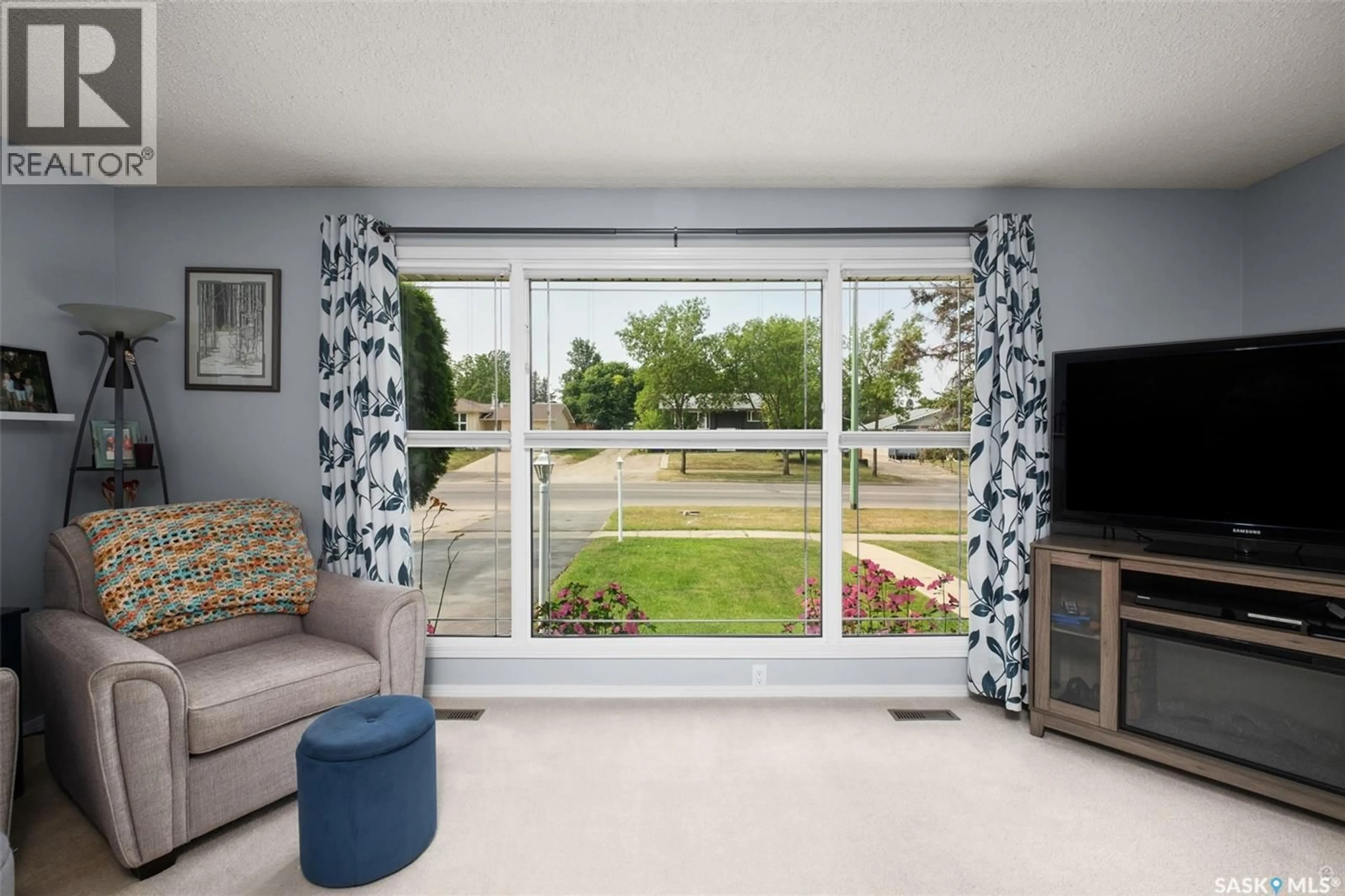 Living room with furniture, unknown for 2474 15TH AVENUE, Prince Albert Saskatchewan S6V6J1