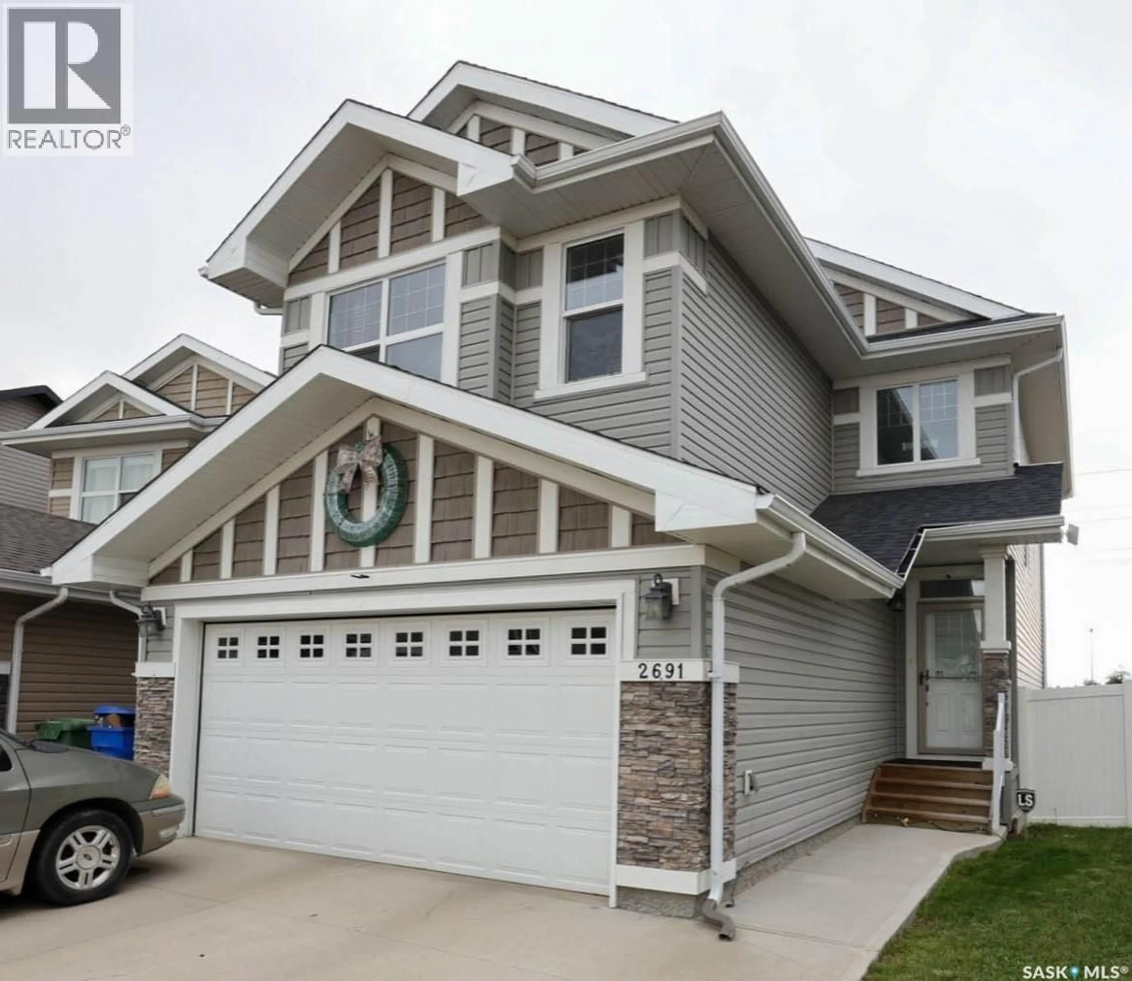 Home with vinyl exterior material, street for 2691 MAKOWSKY CRESCENT, Regina Saskatchewan S4X0M5