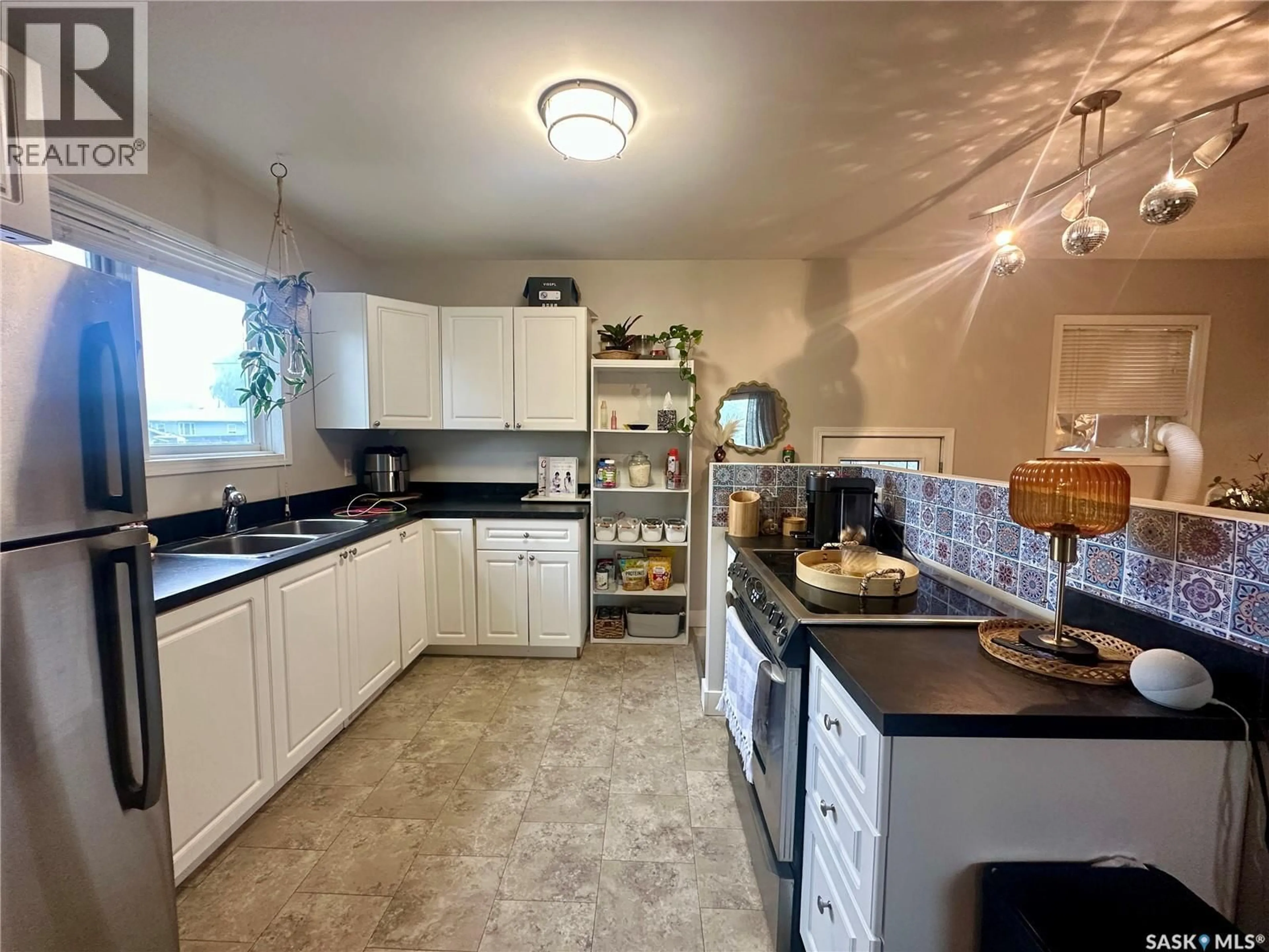 Standard kitchen, ceramic/tile floor for 304 5TH AVENUE, Canora Saskatchewan S0A0L0