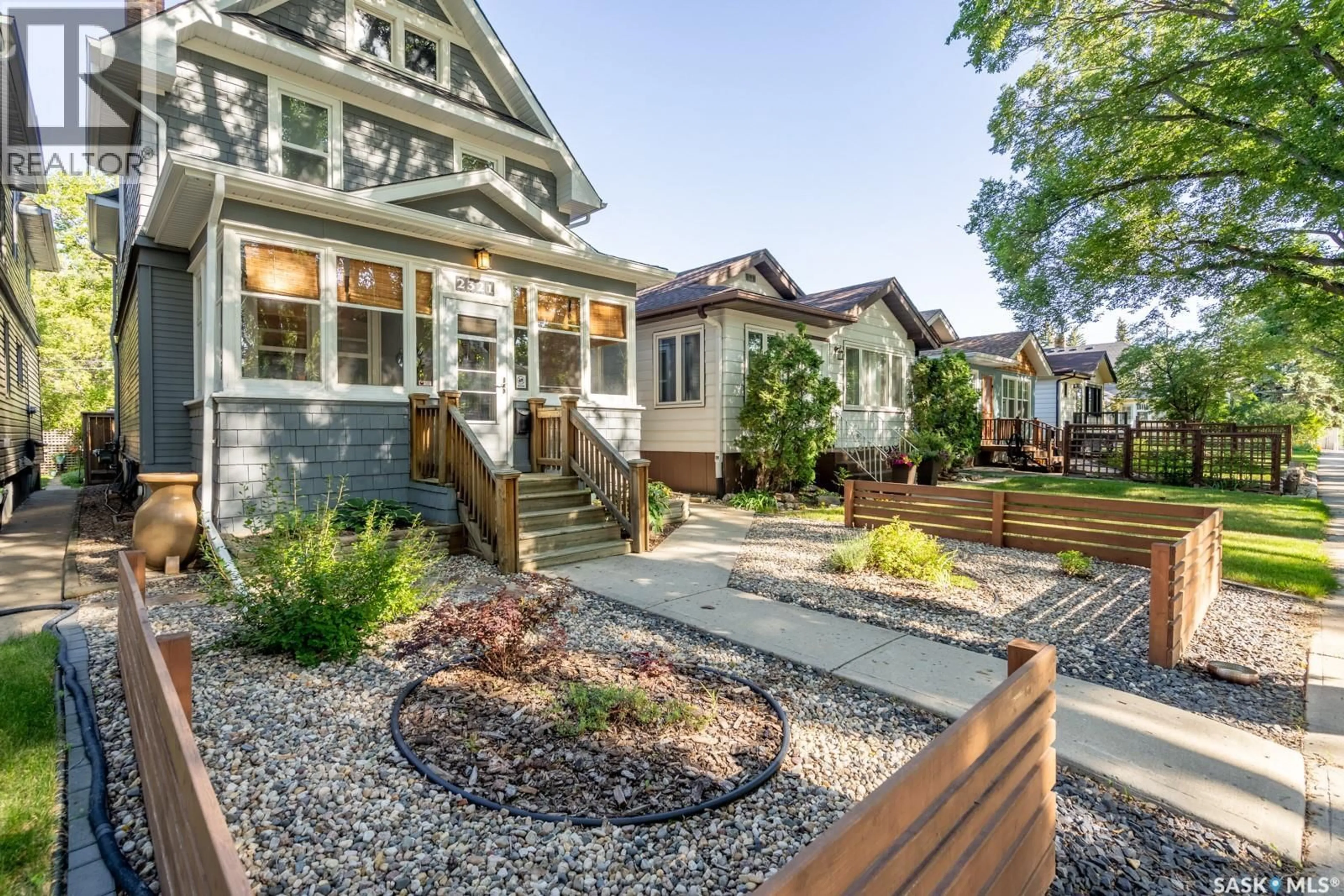 Patio, street for 2321 GARNET STREET, Regina Saskatchewan S4T3A3