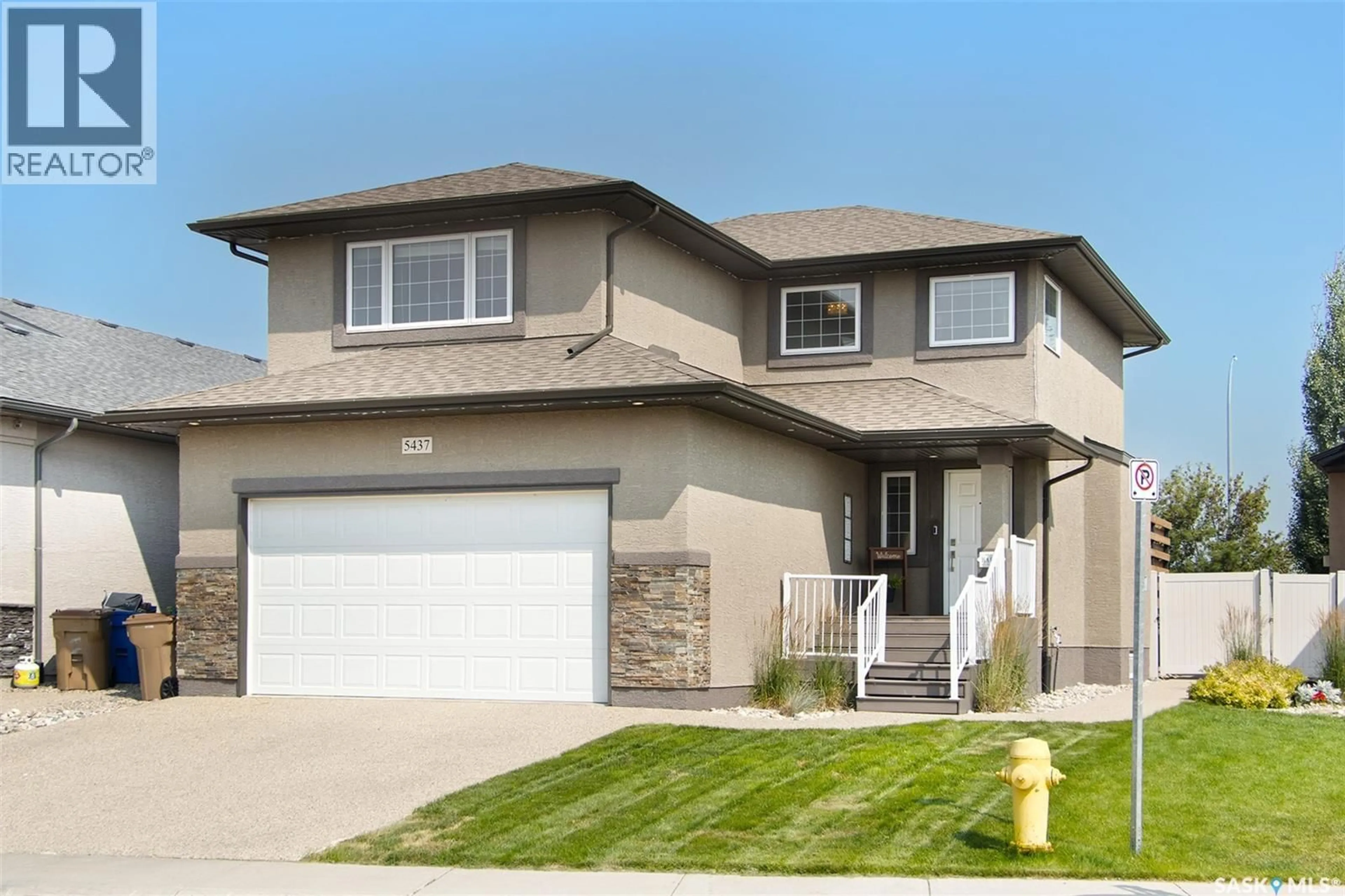 Home with vinyl exterior material, street for 5437 BLAKE CRESCENT, Regina Saskatchewan S4X0G5