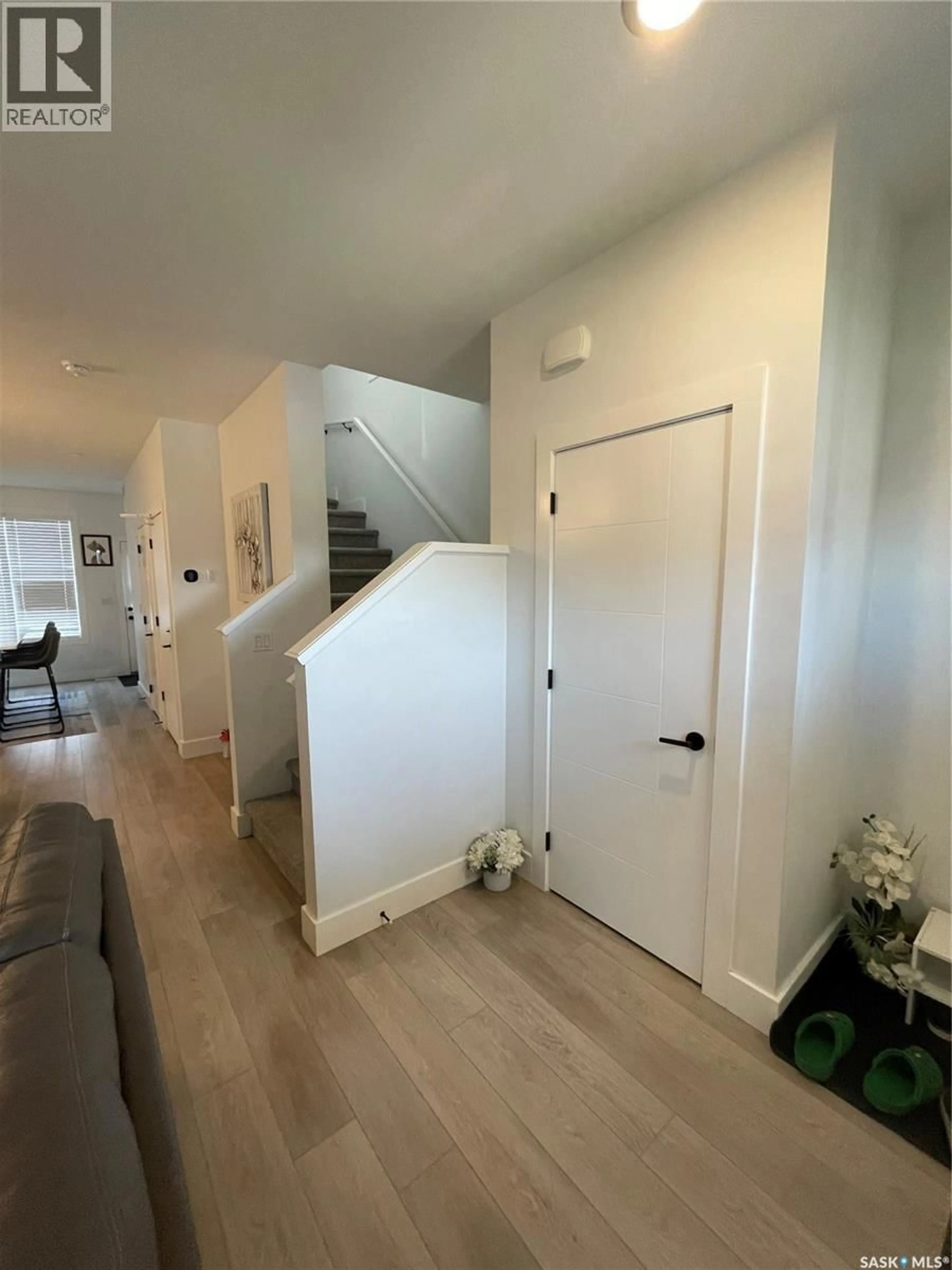 Unknown for 1026 STILLING STREET, Saskatoon Saskatchewan S7V0X2
